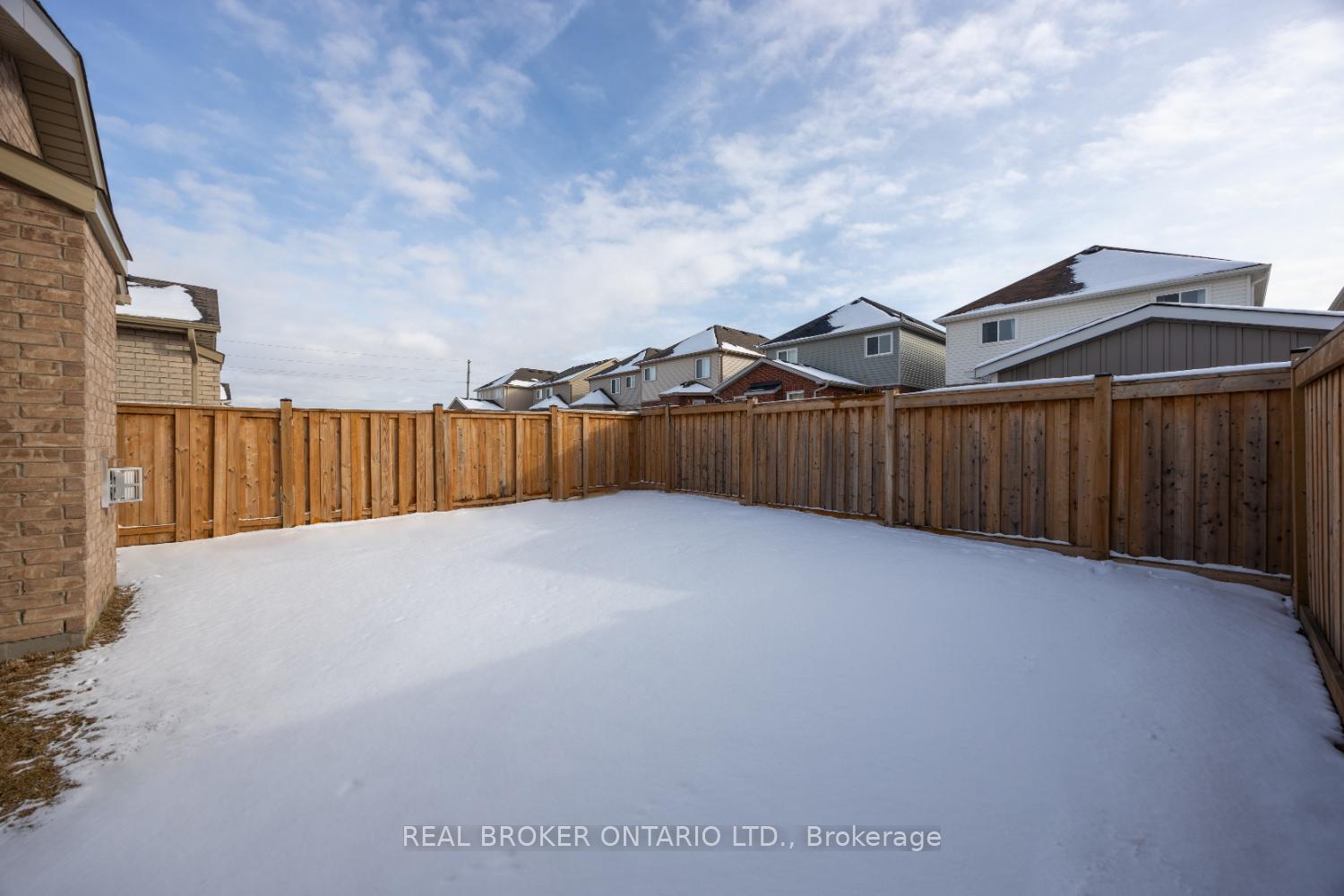 Photo 35 of 1485 Dunedin Crescent, Oshawa, Taunton — HOMEH