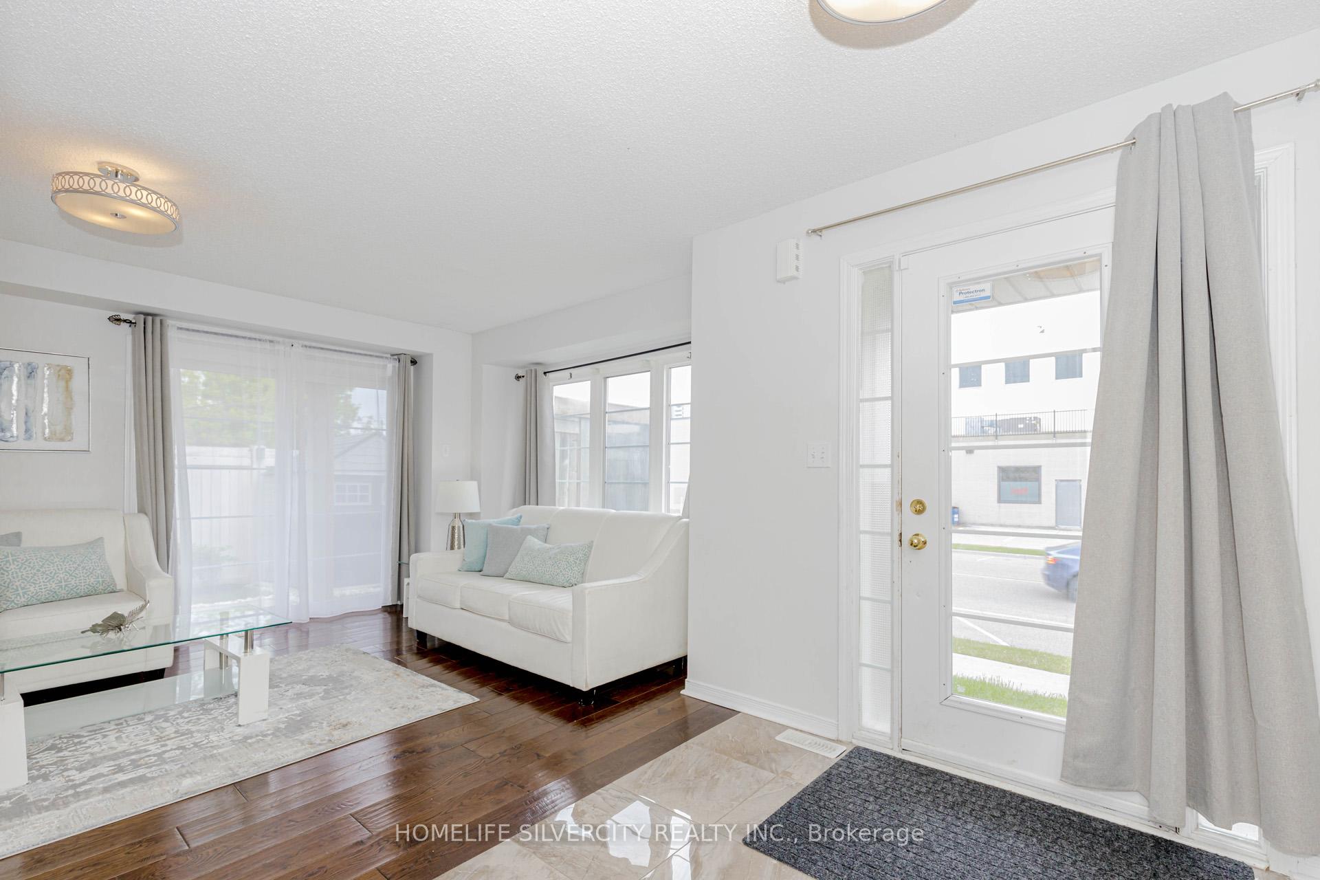 Photo 6 of 2 Stonewood Street, Ajax, South West — HOMEH