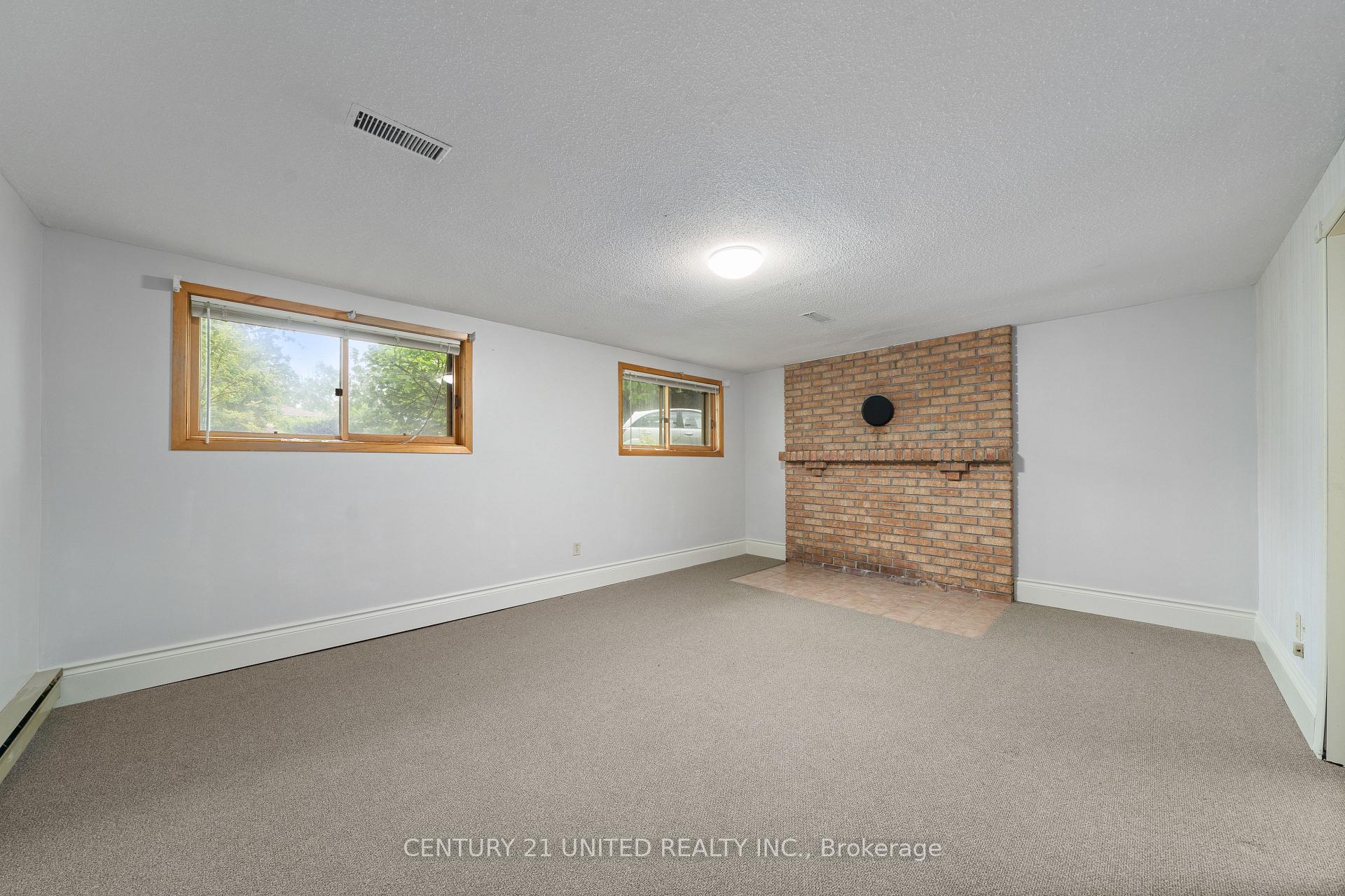 Photo 28 of 38 Parkview Drive, Peterborough, Northcrest Ward 5 — HOMEH