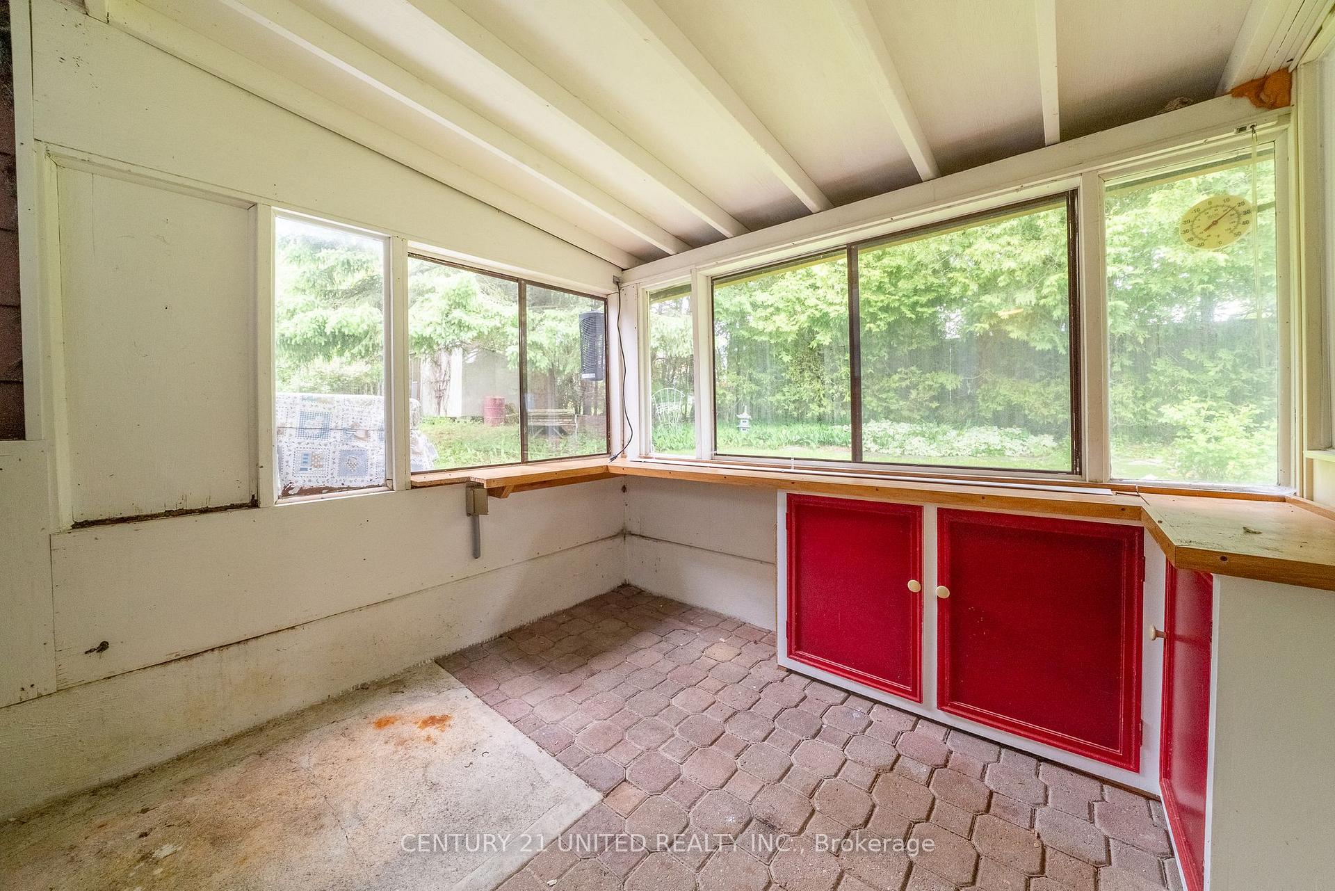 Photo 45 of 38 Parkview Drive, Peterborough, Northcrest Ward 5 — HOMEH