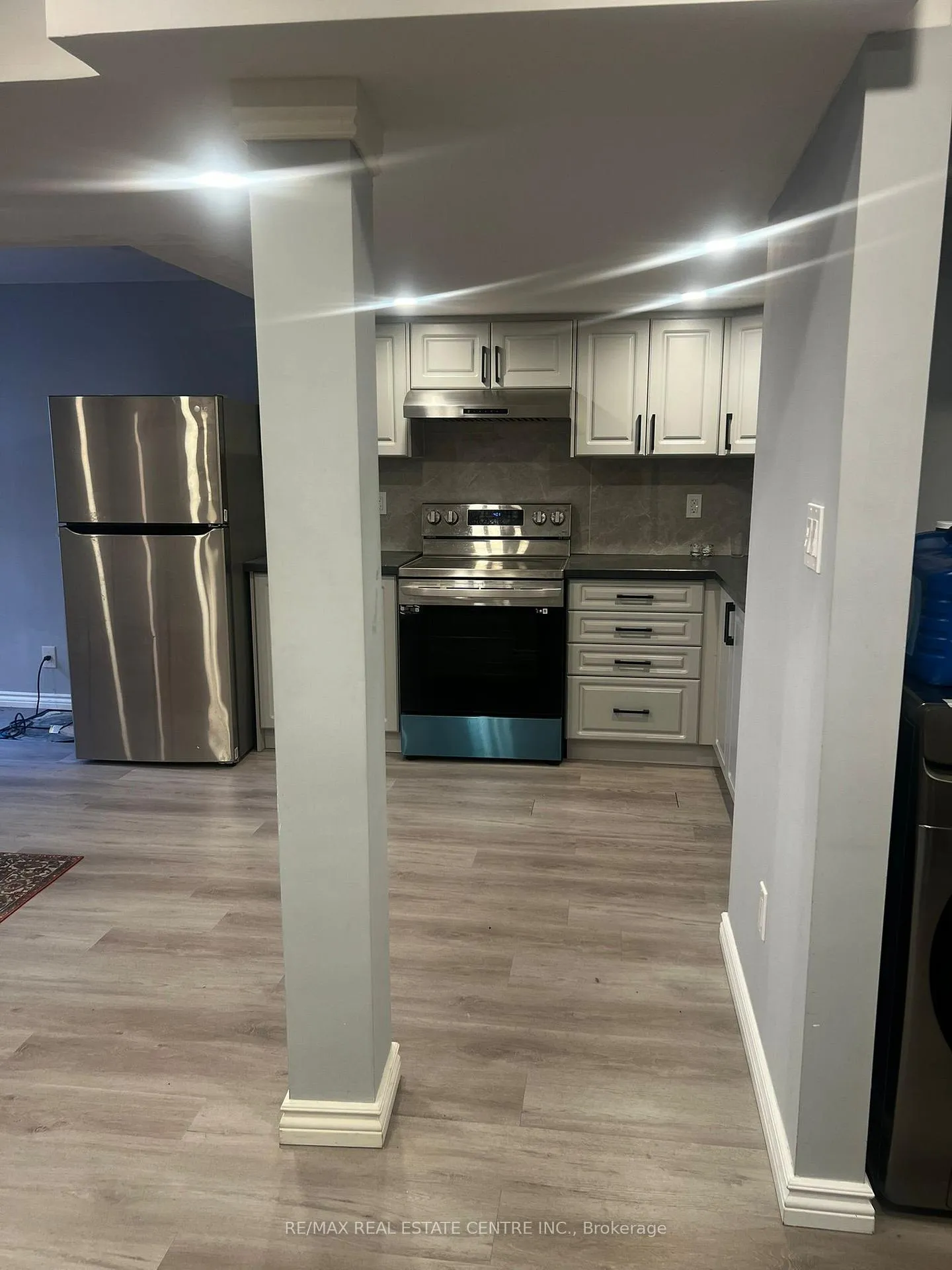 Photo 10 of 1870 Esterbrook Drive, Oshawa, Taunton — HOMEH