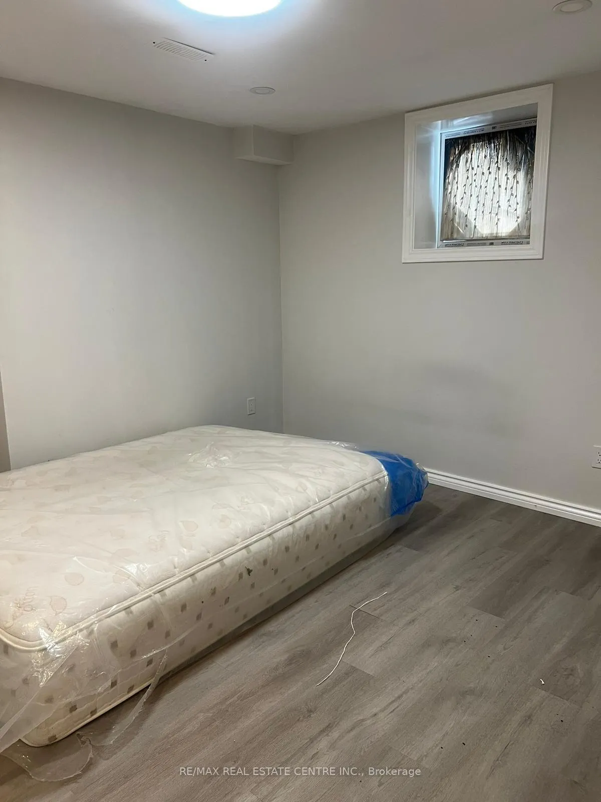 Photo 18 of 1870 Esterbrook Drive, Oshawa, Taunton — HOMEH