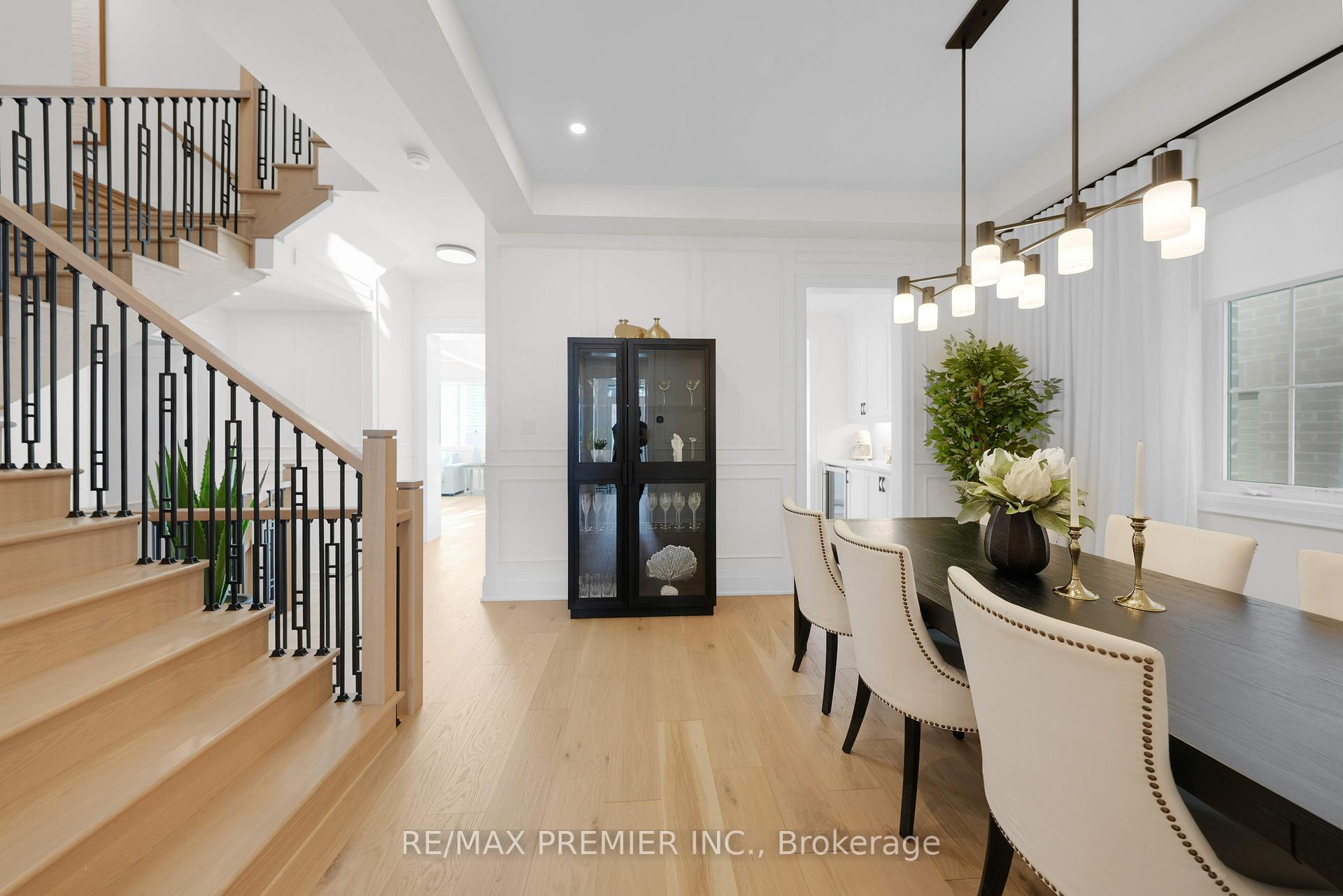 Photo 9 of 35 Wainfleet Crescent, Vaughan, Vellore Village — HOMEH