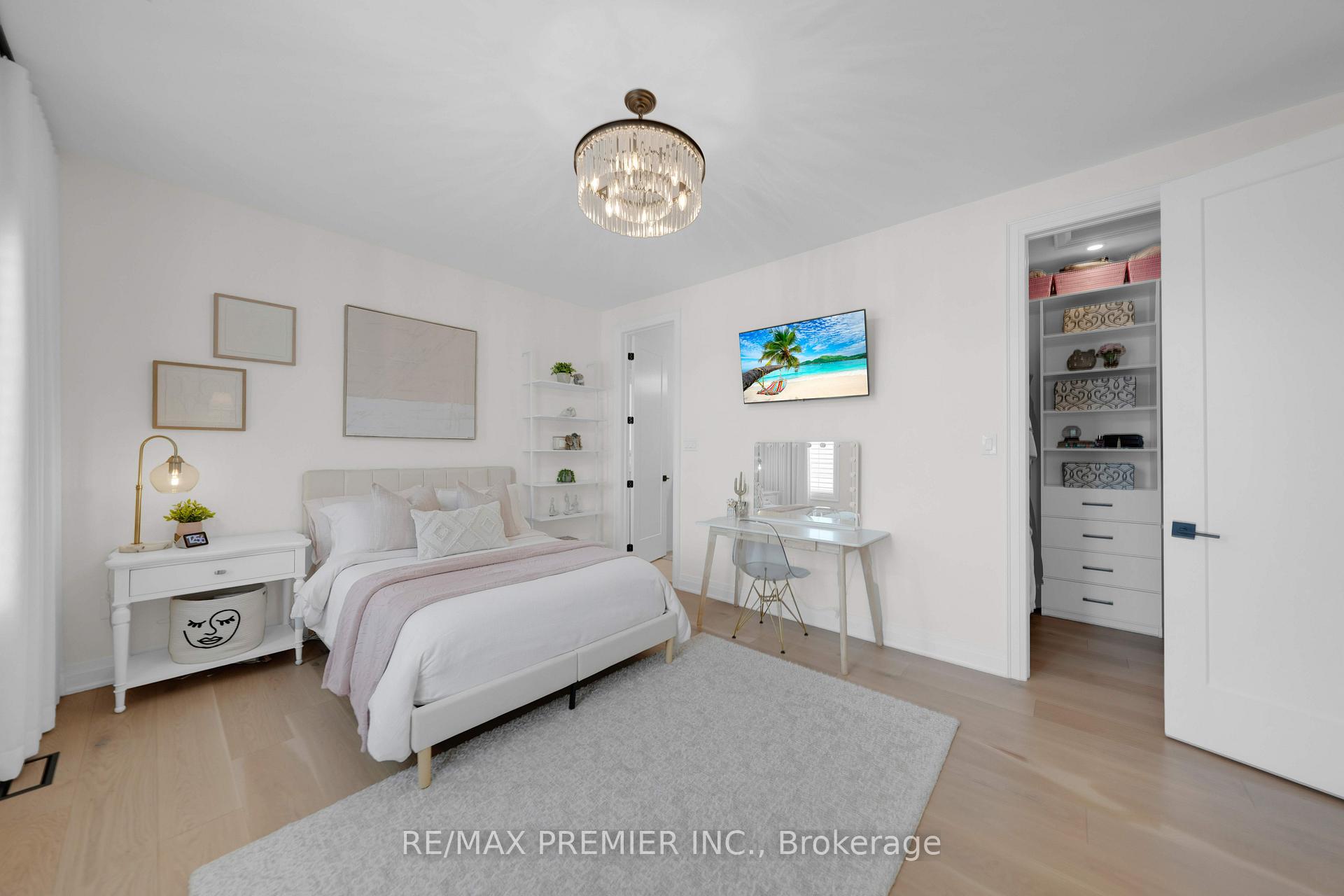 Photo 32 of 35 Wainfleet Crescent, Vaughan, Vellore Village — HOMEH