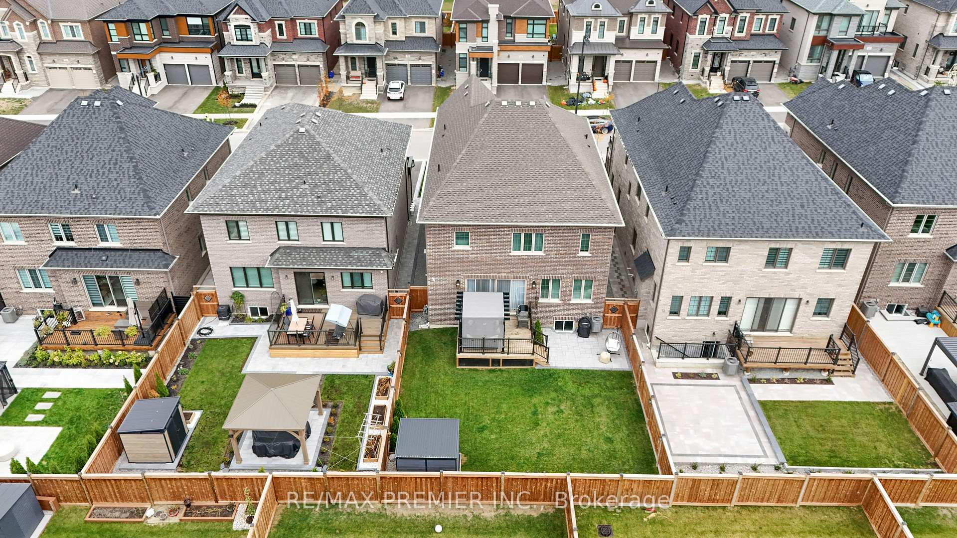 Photo 37 of 35 Wainfleet Crescent, Vaughan, Vellore Village — HOMEH