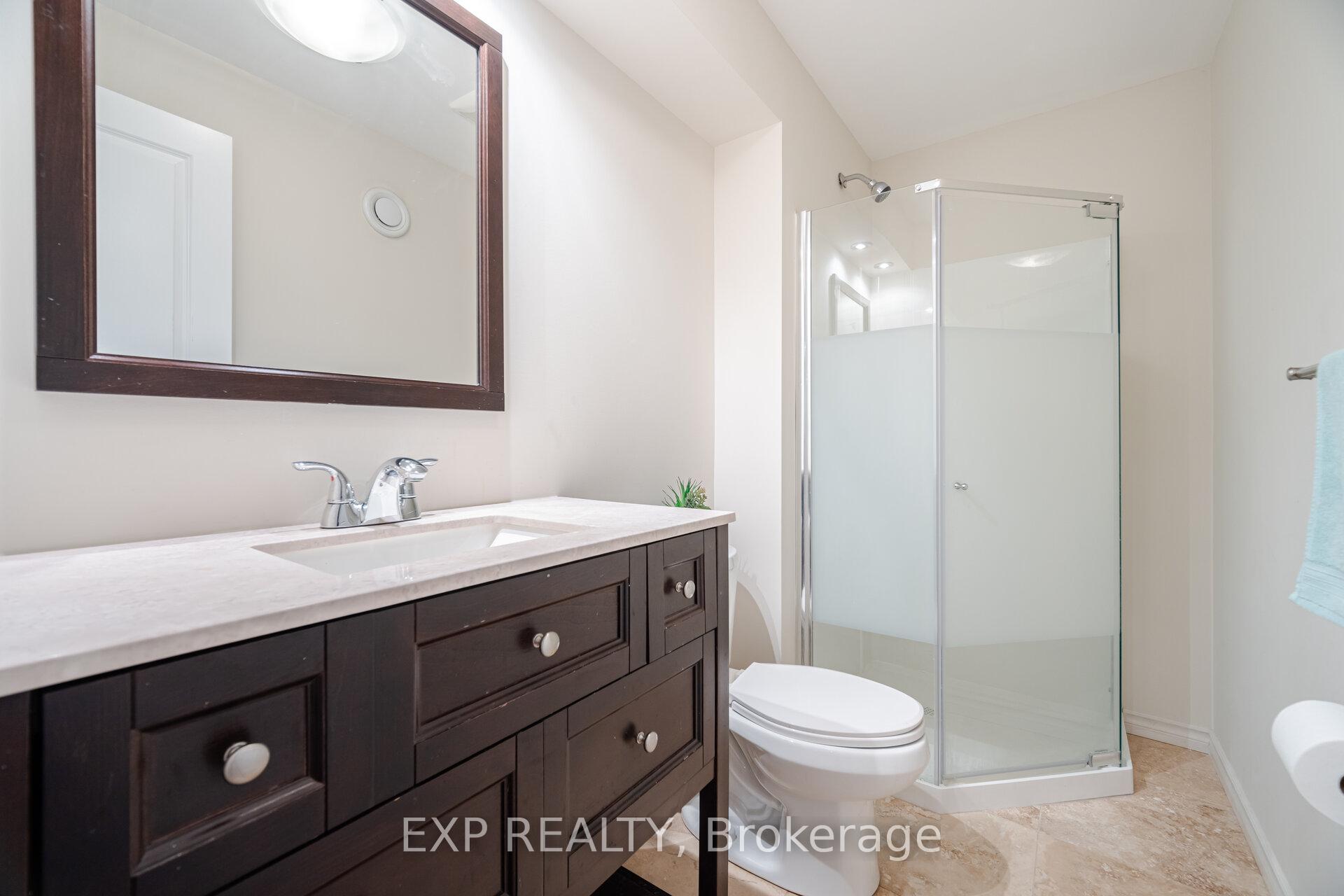 Photo 33 of 1204 Langley Circle, Oshawa, Pinecrest — HOMEH