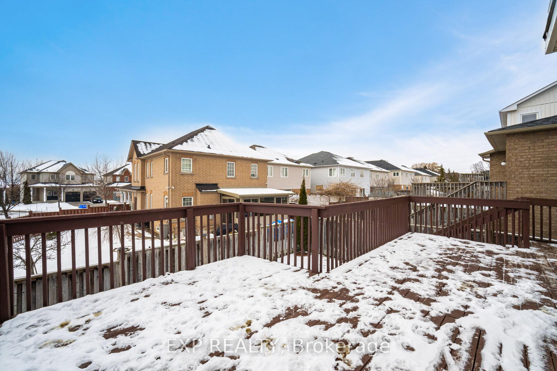 Photo 36 of 1204 Langley Circle, Oshawa, Pinecrest — HOMEH