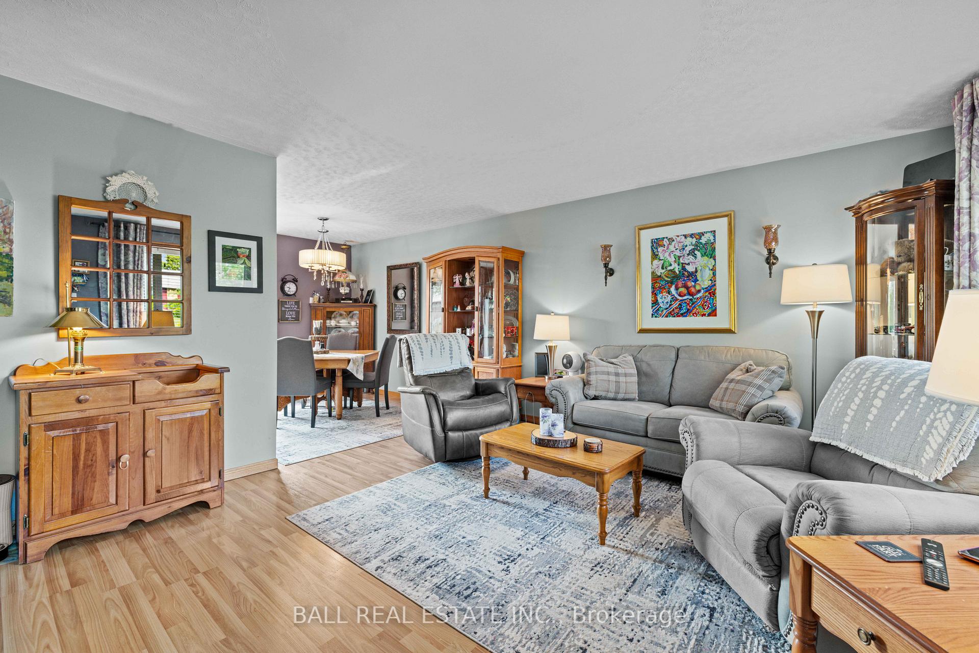 Photo 5 of 171 Herbert Street, Peterborough, Northcrest Ward 5 — HOMEH