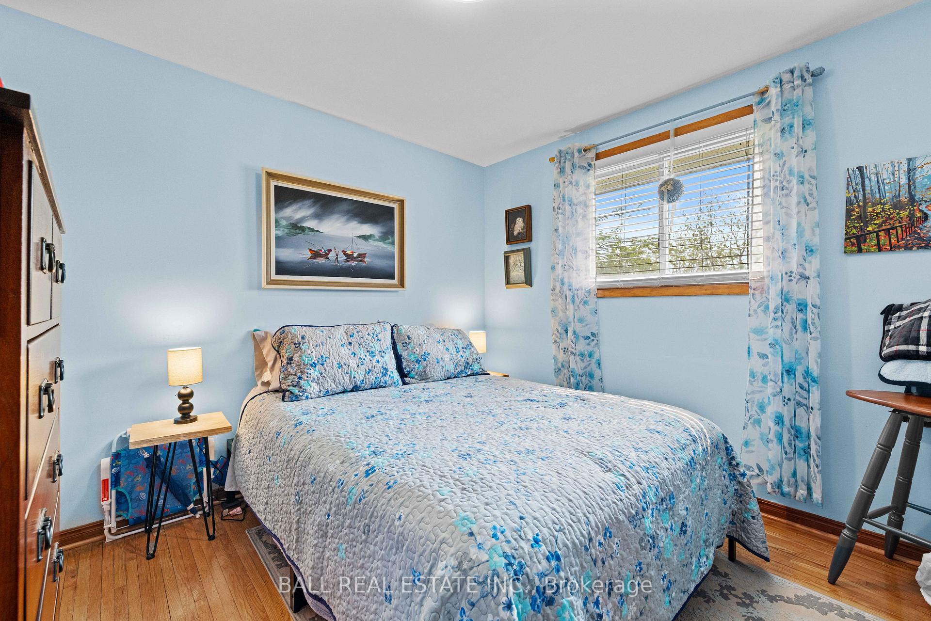 Photo 16 of 171 Herbert Street, Peterborough, Northcrest Ward 5 — HOMEH