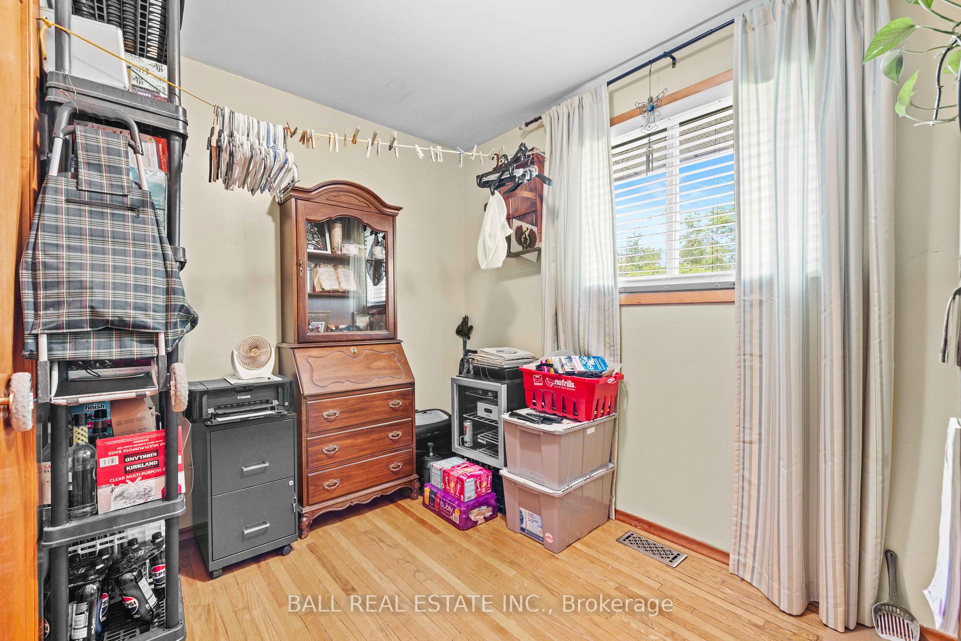 Photo 18 of 171 Herbert Street, Peterborough, Northcrest Ward 5 — HOMEH