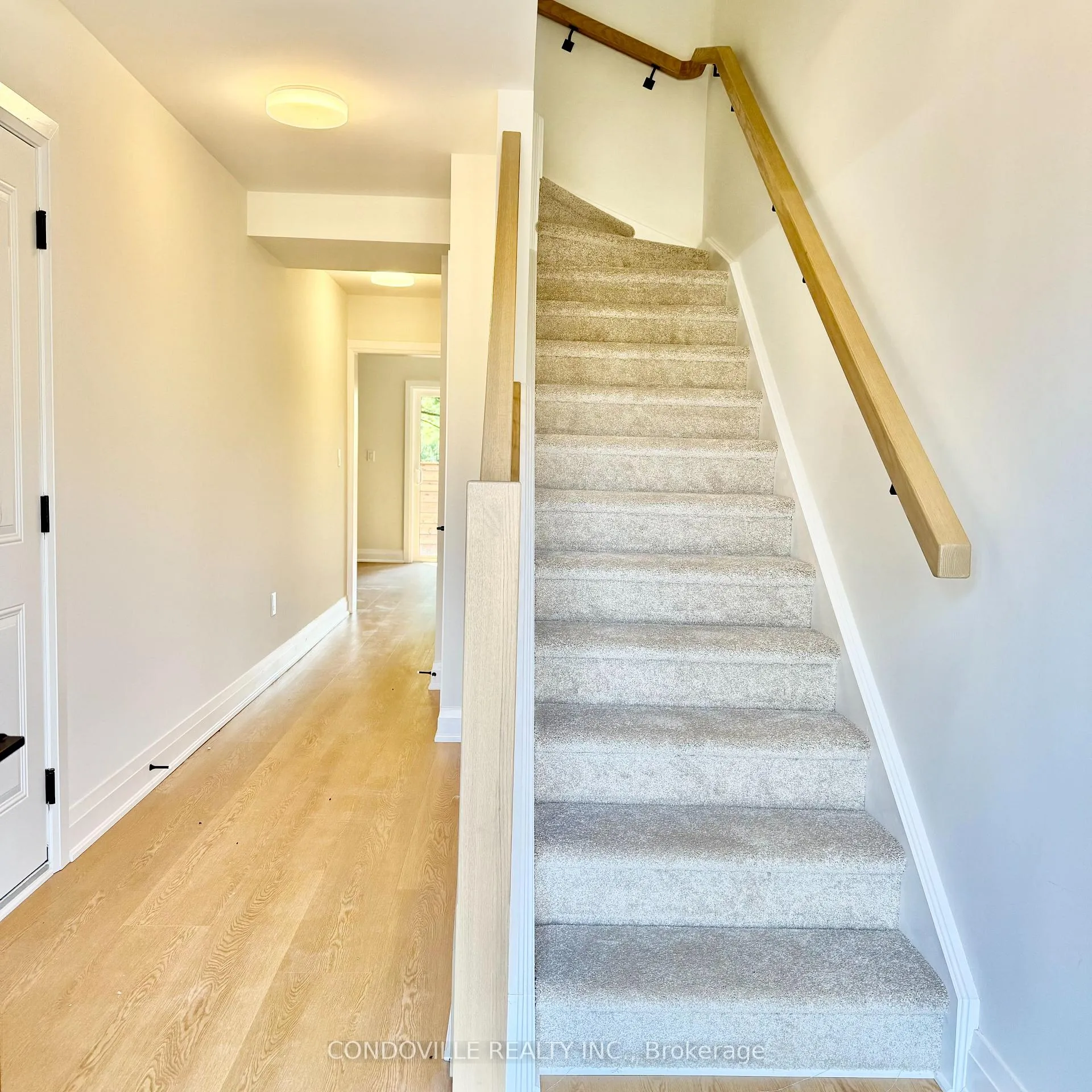 Photo 6 of 159 Fifth Avenue, Brant, Brantford Twp — HOMEH