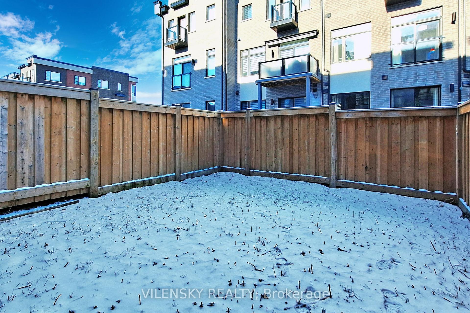 Photo 36 of 66 Laskin Drive, Vaughan, Patterson — HOMEH