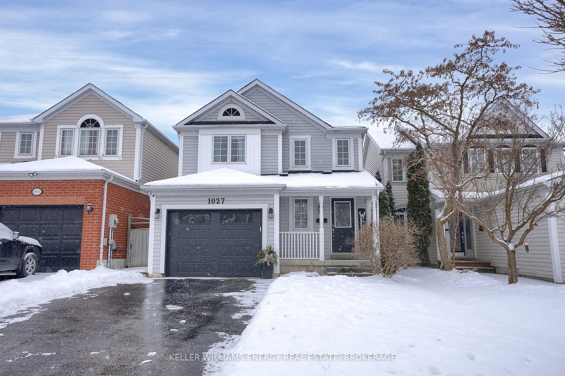 Photo 3 of 1027 Roseheath Street, Oshawa, Pinecrest — HOMEH