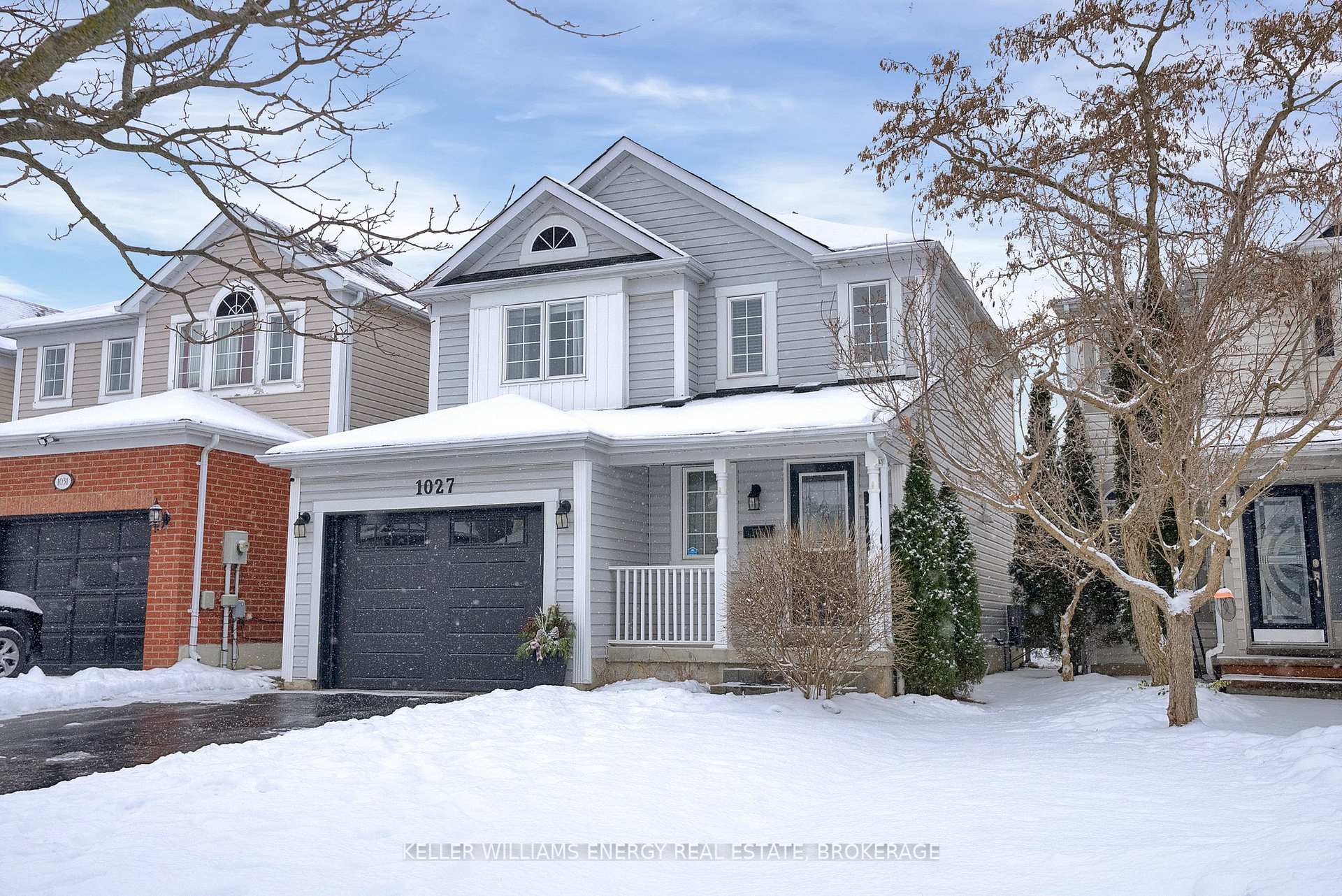 Photo 4 of 1027 Roseheath Street, Oshawa, Pinecrest — HOMEH