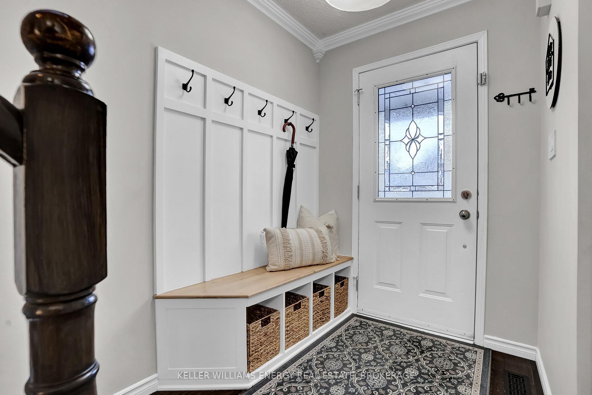 Photo 5 of 1027 Roseheath Street, Oshawa, Pinecrest — HOMEH
