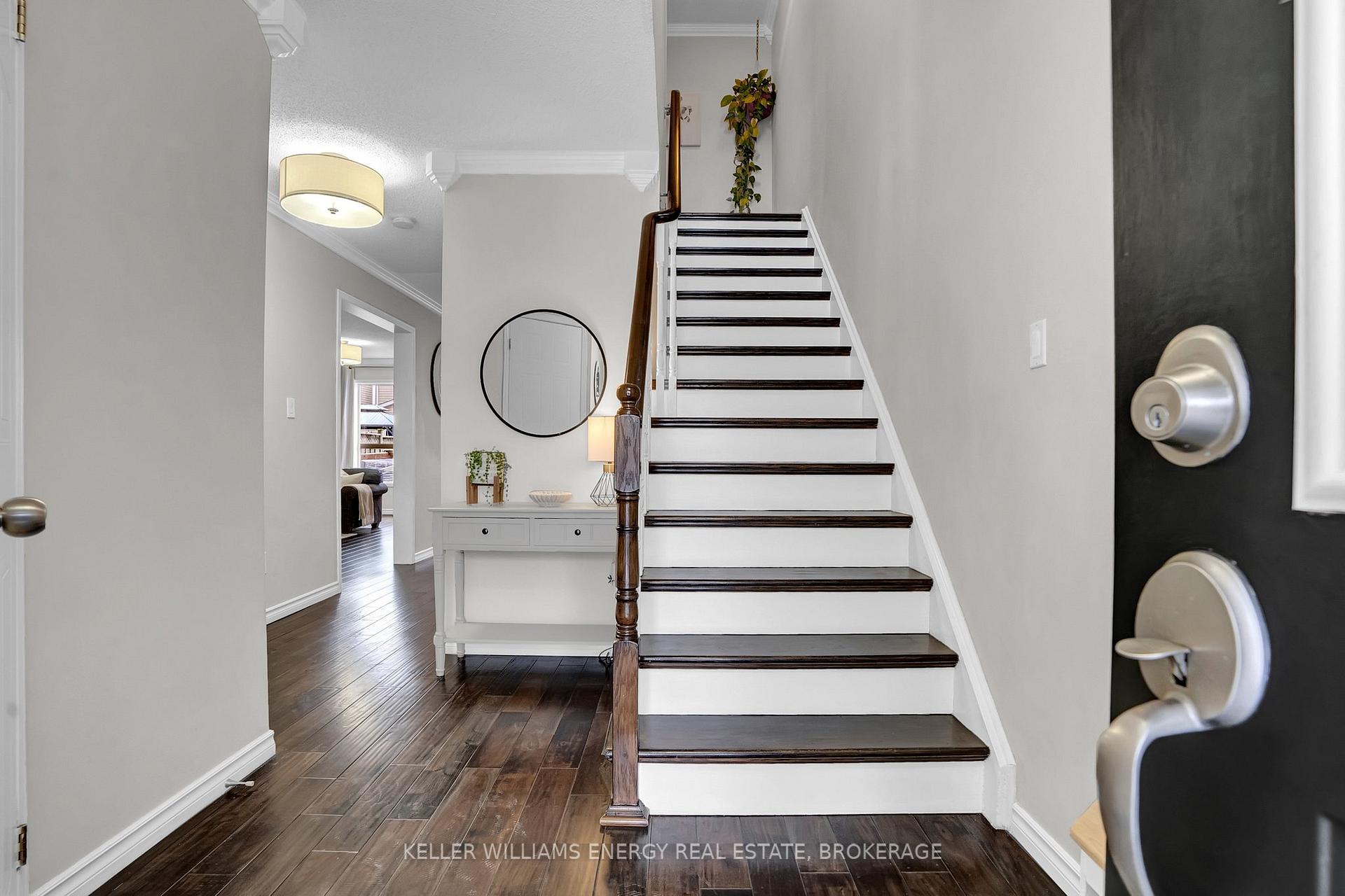 Photo 7 of 1027 Roseheath Street, Oshawa, Pinecrest — HOMEH