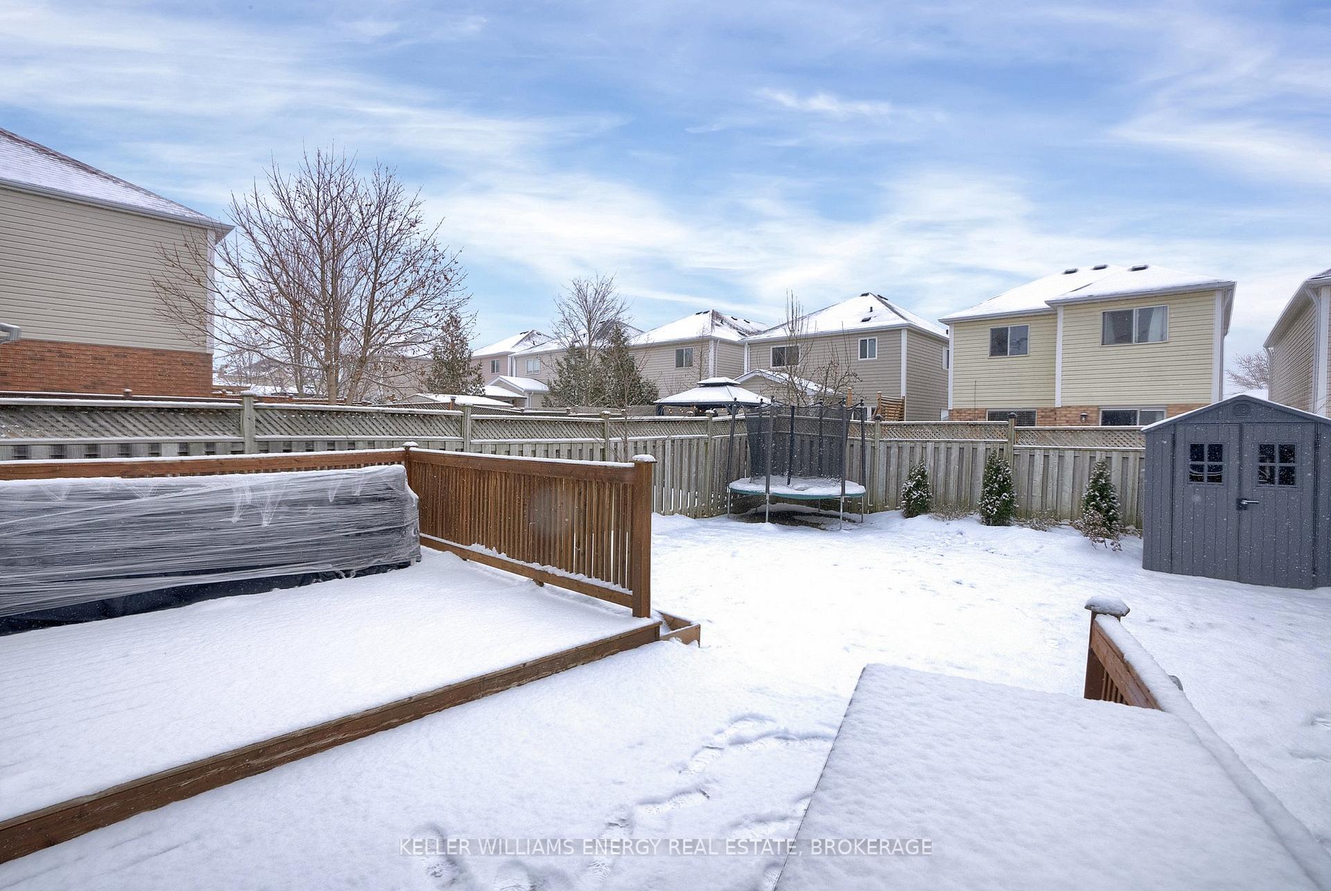 Photo 36 of 1027 Roseheath Street, Oshawa, Pinecrest — HOMEH