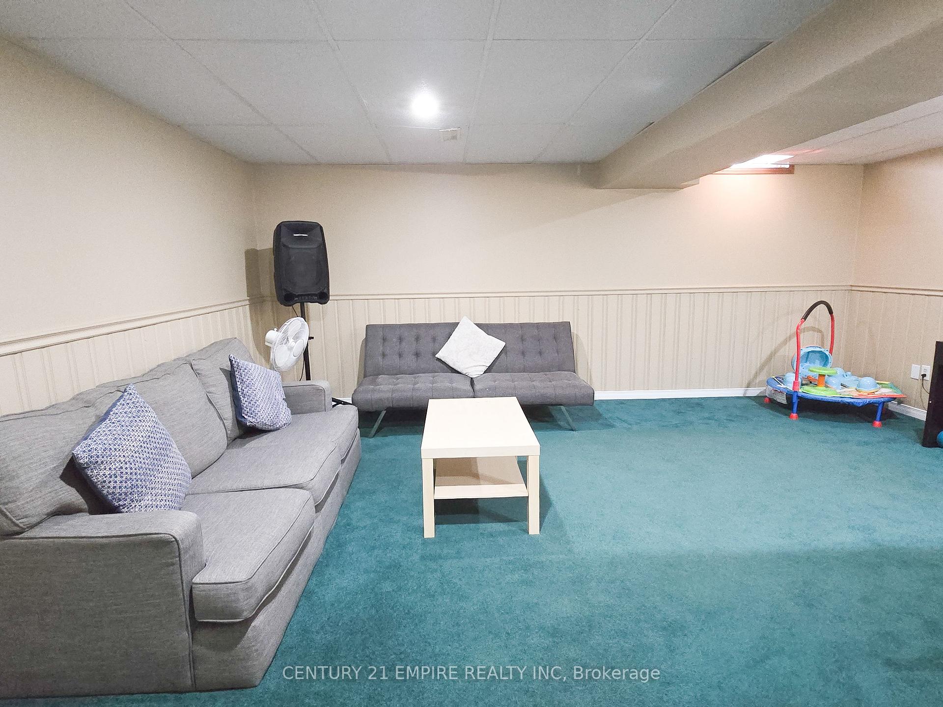 Photo 24 of 154 Adele Crescent, Oshawa, McLaughlin — HOMEH