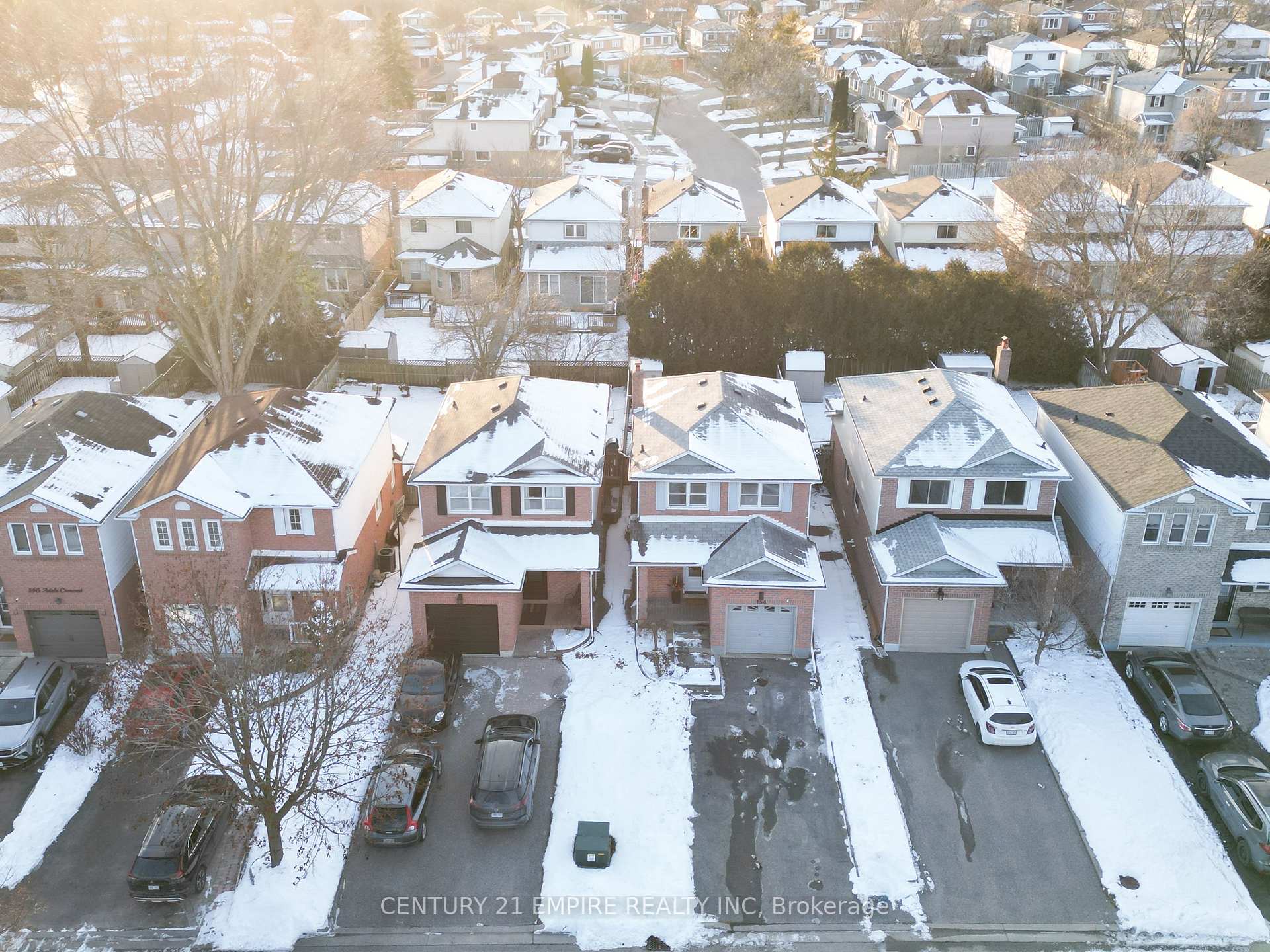 Photo 28 of 154 Adele Crescent, Oshawa, McLaughlin — HOMEH
