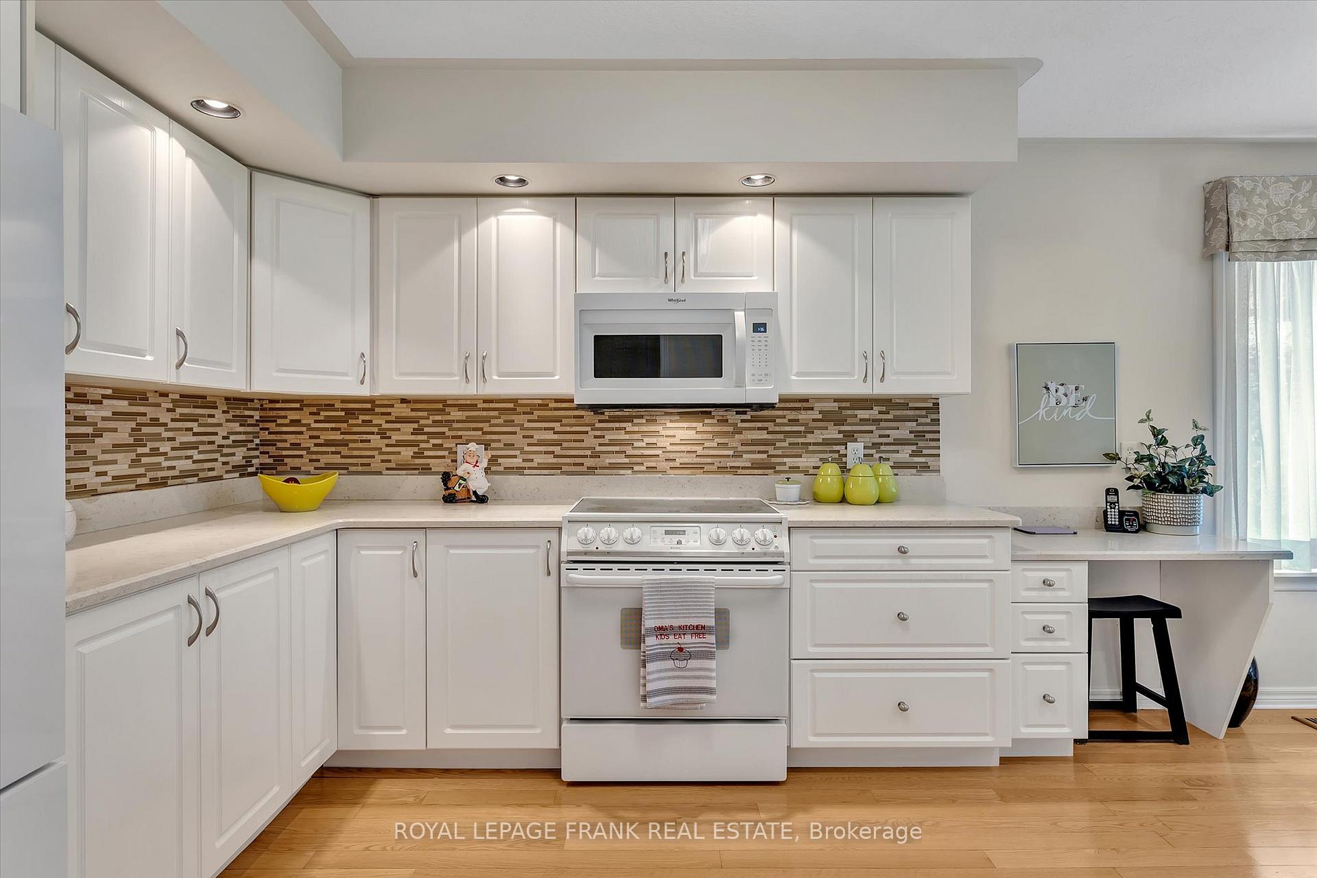 Photo 13 of 1083 Danita Boulevard, Peterborough, Monaghan Ward 2 — HOMEH