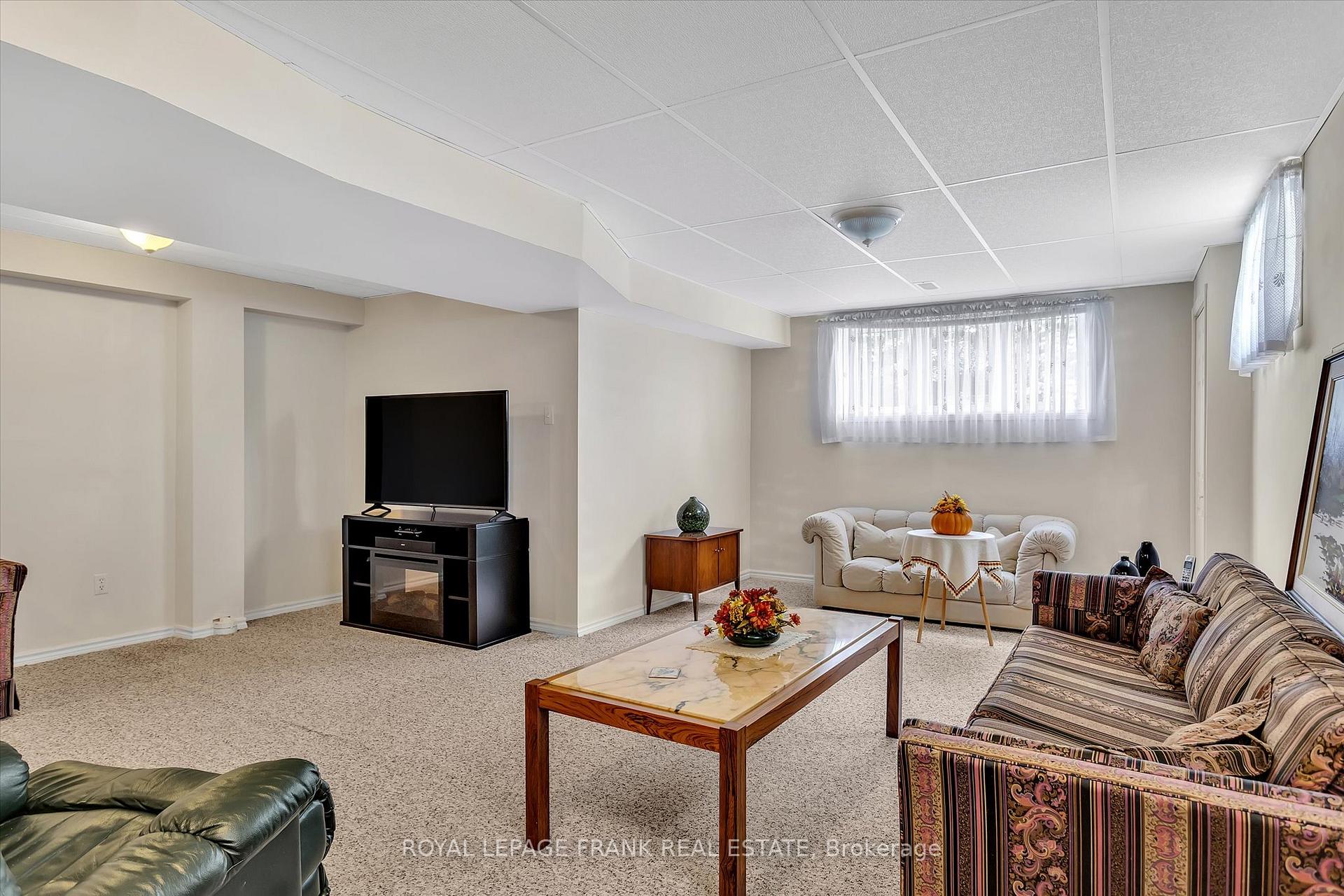 Photo 40 of 1083 Danita Boulevard, Peterborough, Monaghan Ward 2 — HOMEH