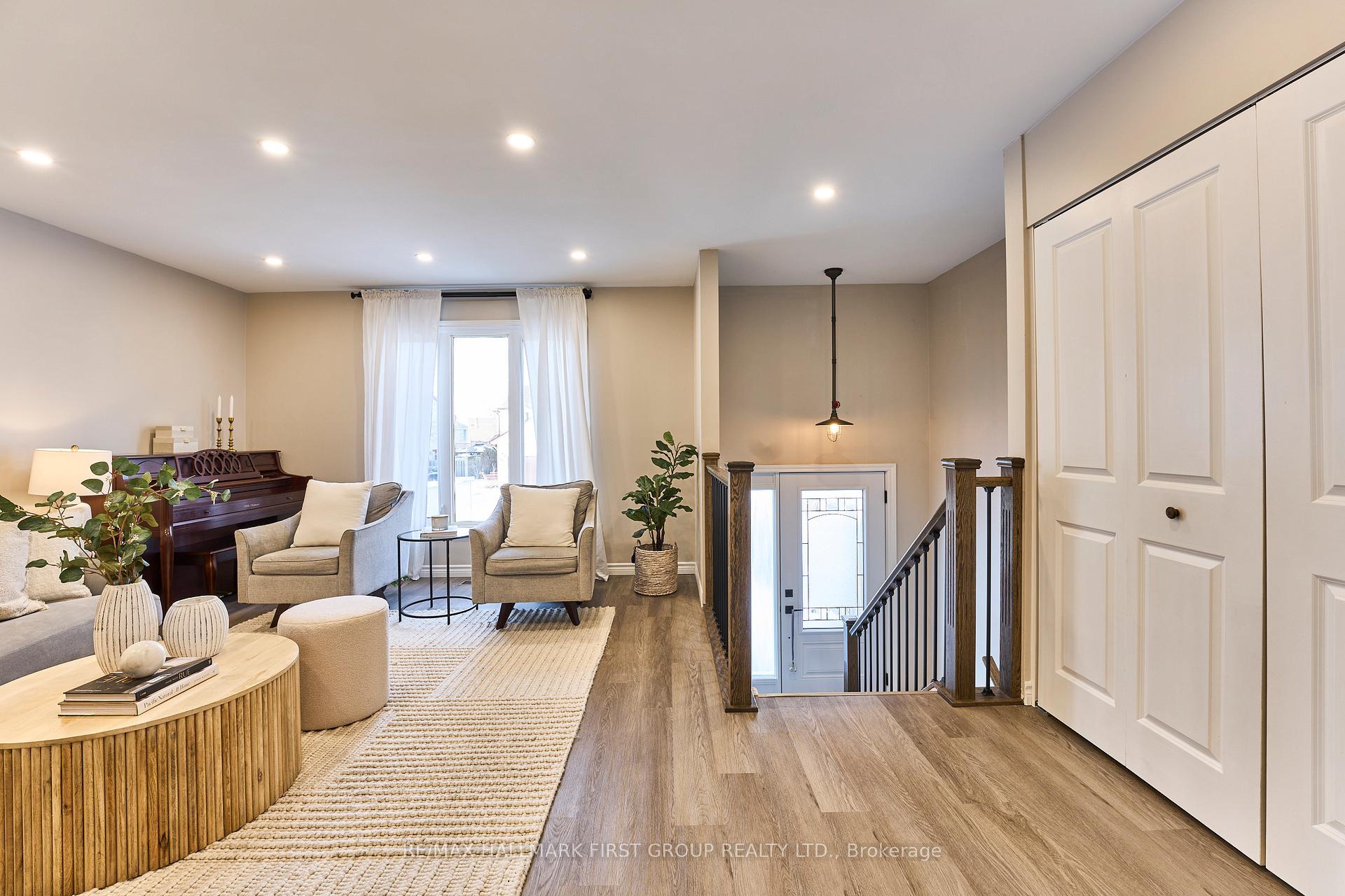 Photo 3 of 847 Monaghan Avenue, Oshawa, Vanier — HOMEH