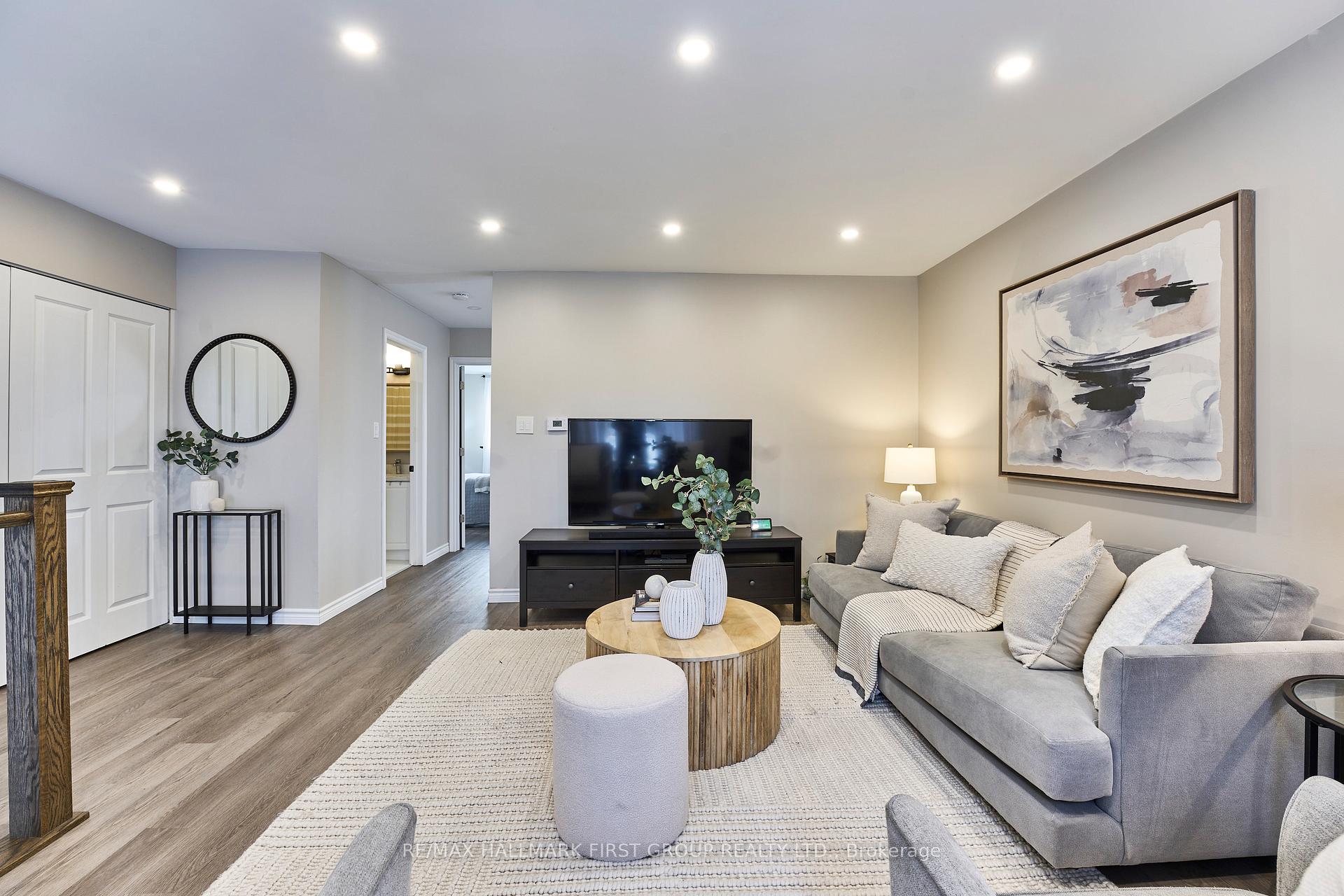 Photo 6 of 847 Monaghan Avenue, Oshawa, Vanier — HOMEH