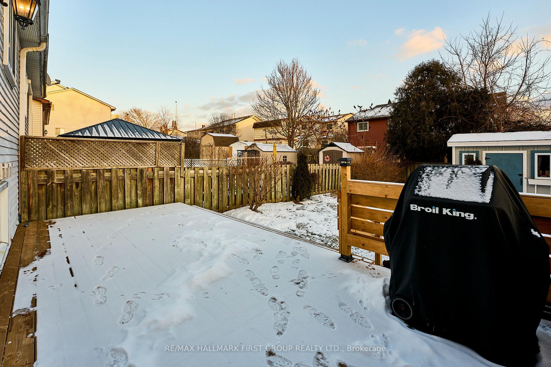 Photo 27 of 847 Monaghan Avenue, Oshawa, Vanier — HOMEH