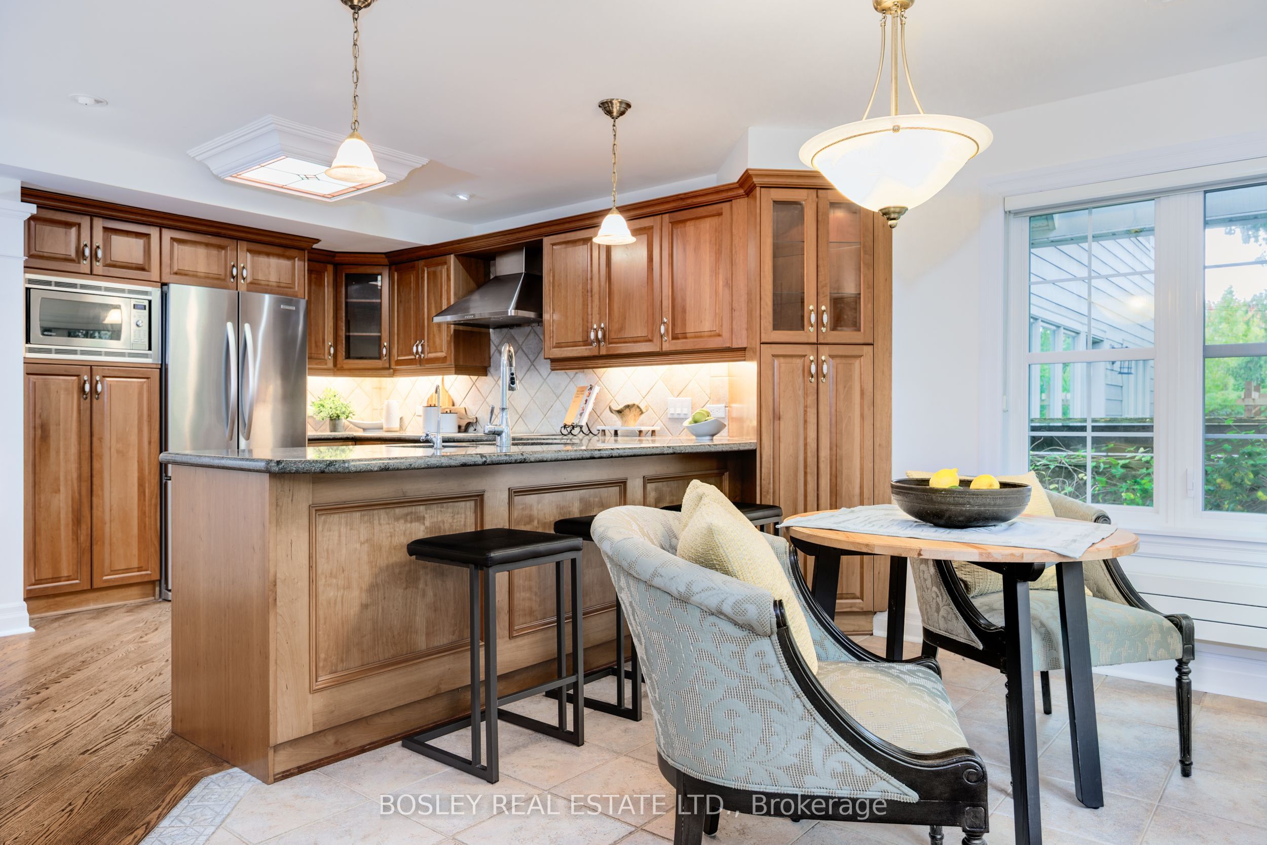 Photo 60 of 112 Brentcliffe Road, Toronto, Leaside — HOMEH