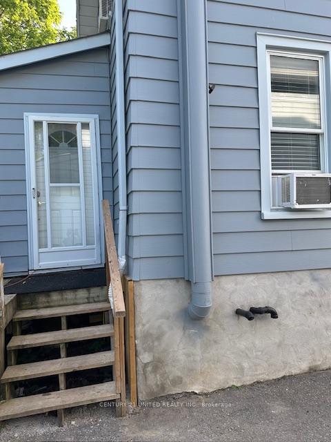 Photo 7 of 577 Paterson Street, Peterborough, Town Ward 3 — HOMEH