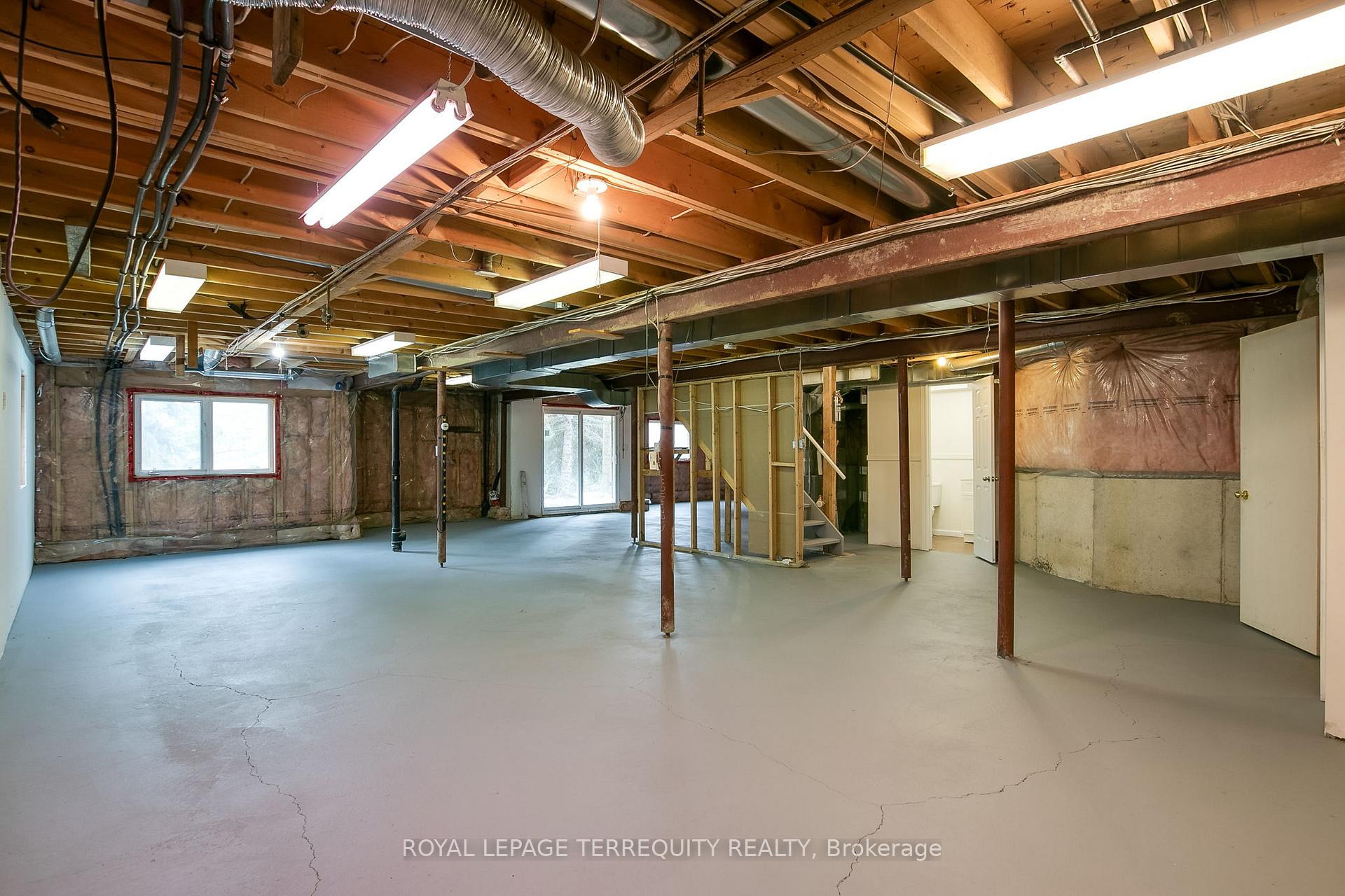 Photo 34 of 388 Glenkindie Avenue, Vaughan, Maple — HOMEH