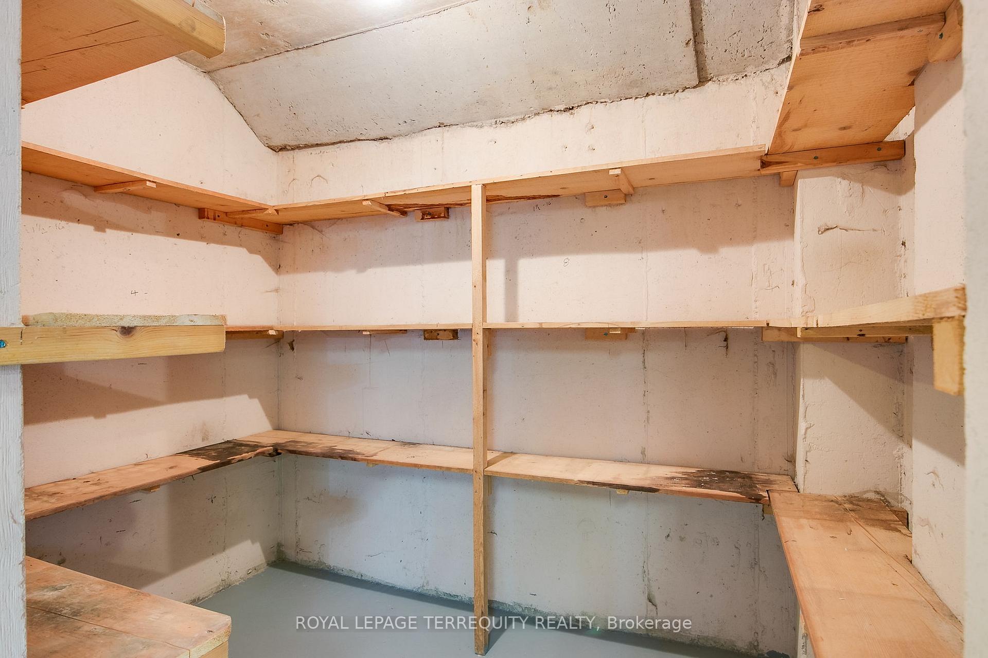 Photo 37 of 388 Glenkindie Avenue, Vaughan, Maple — HOMEH