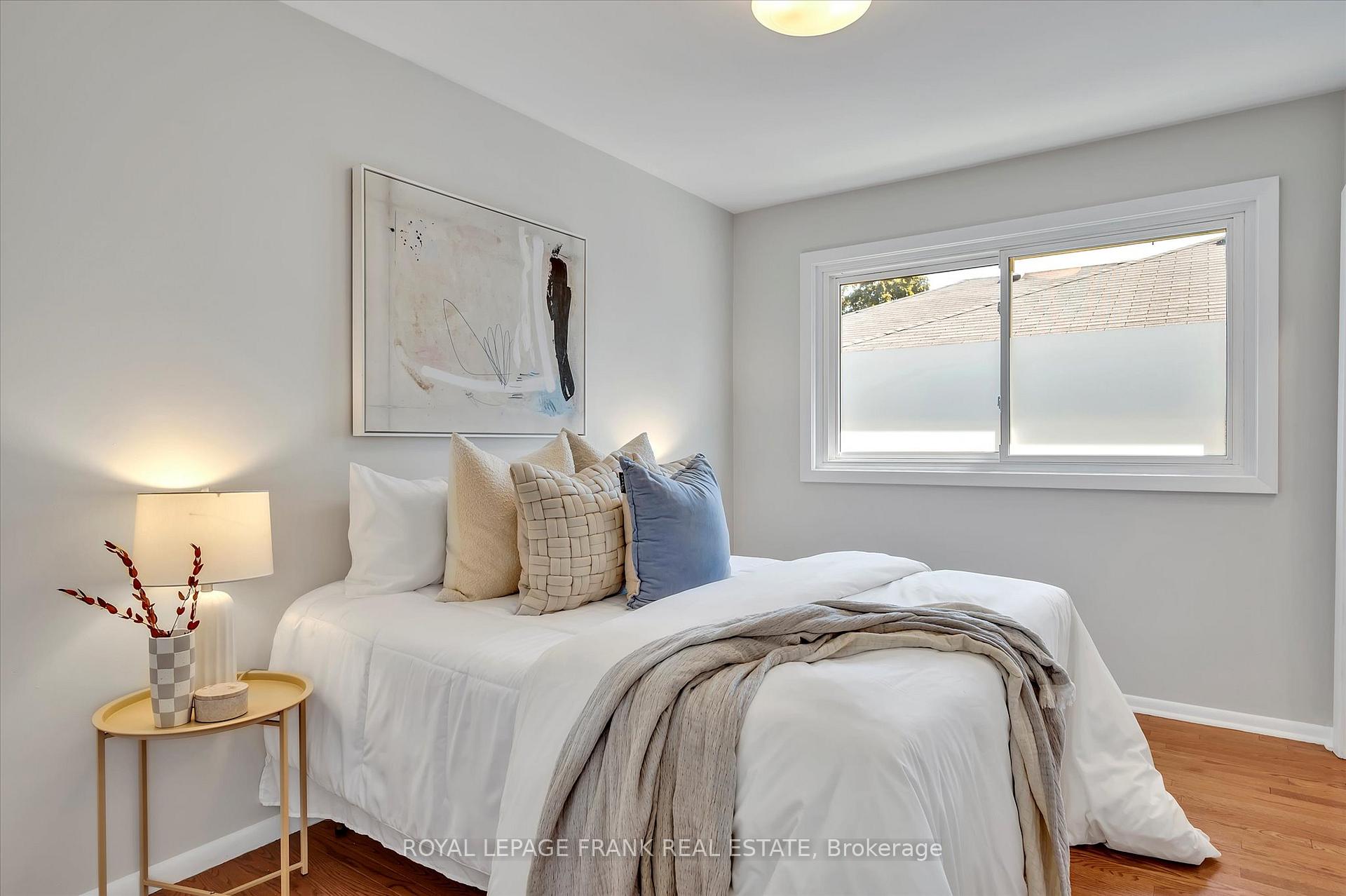 Photo 17 of 375 Aberdeen Avenue, Peterborough, Northcrest Ward 5 — HOMEH