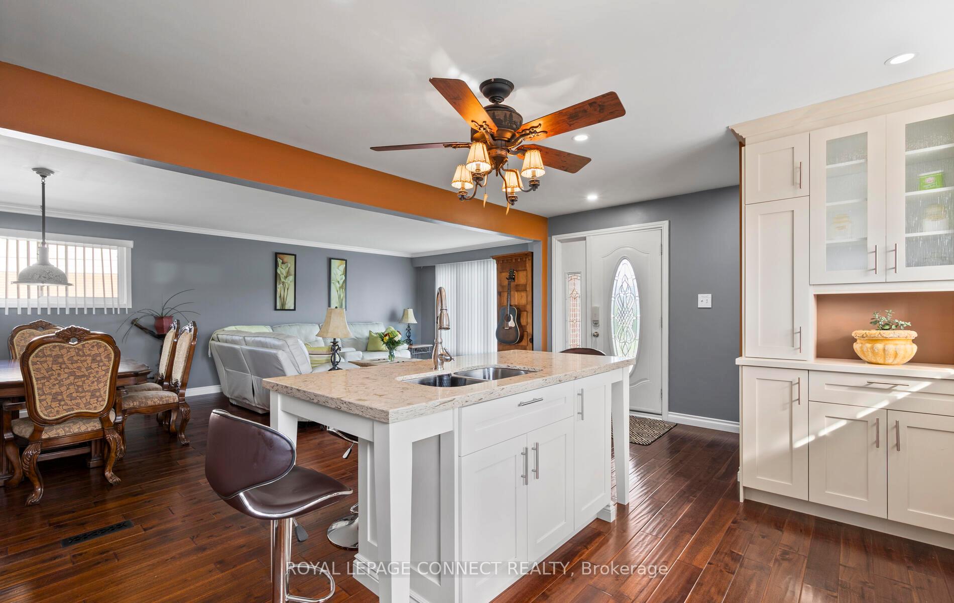 Photo 5 of 589 Talbot Court, Oshawa, Vanier — HOMEH