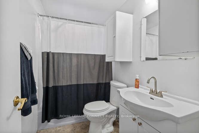 Photo 15 of 589 Talbot Court, Oshawa, Vanier — HOMEH