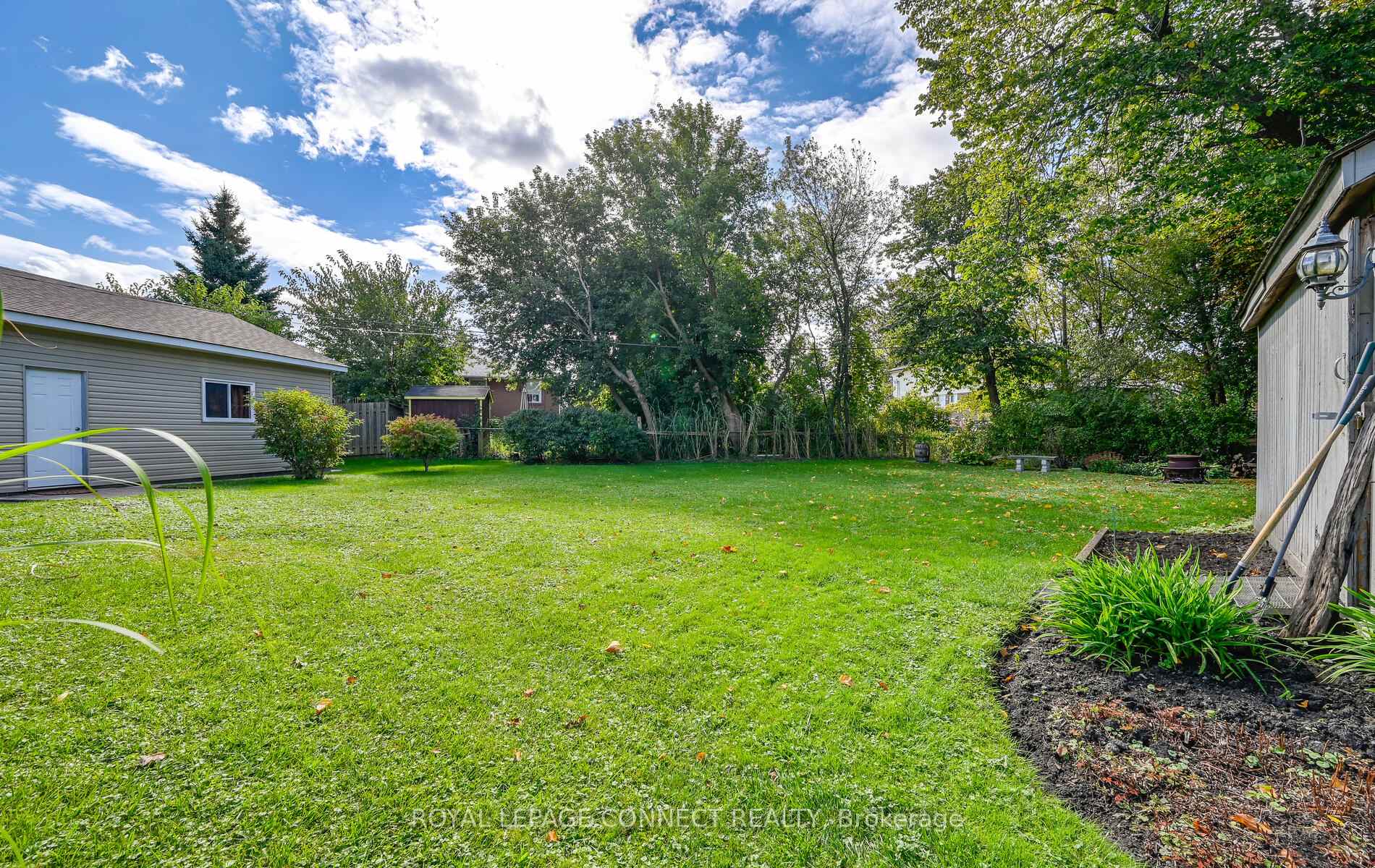 Photo 19 of 589 Talbot Court, Oshawa, Vanier — HOMEH