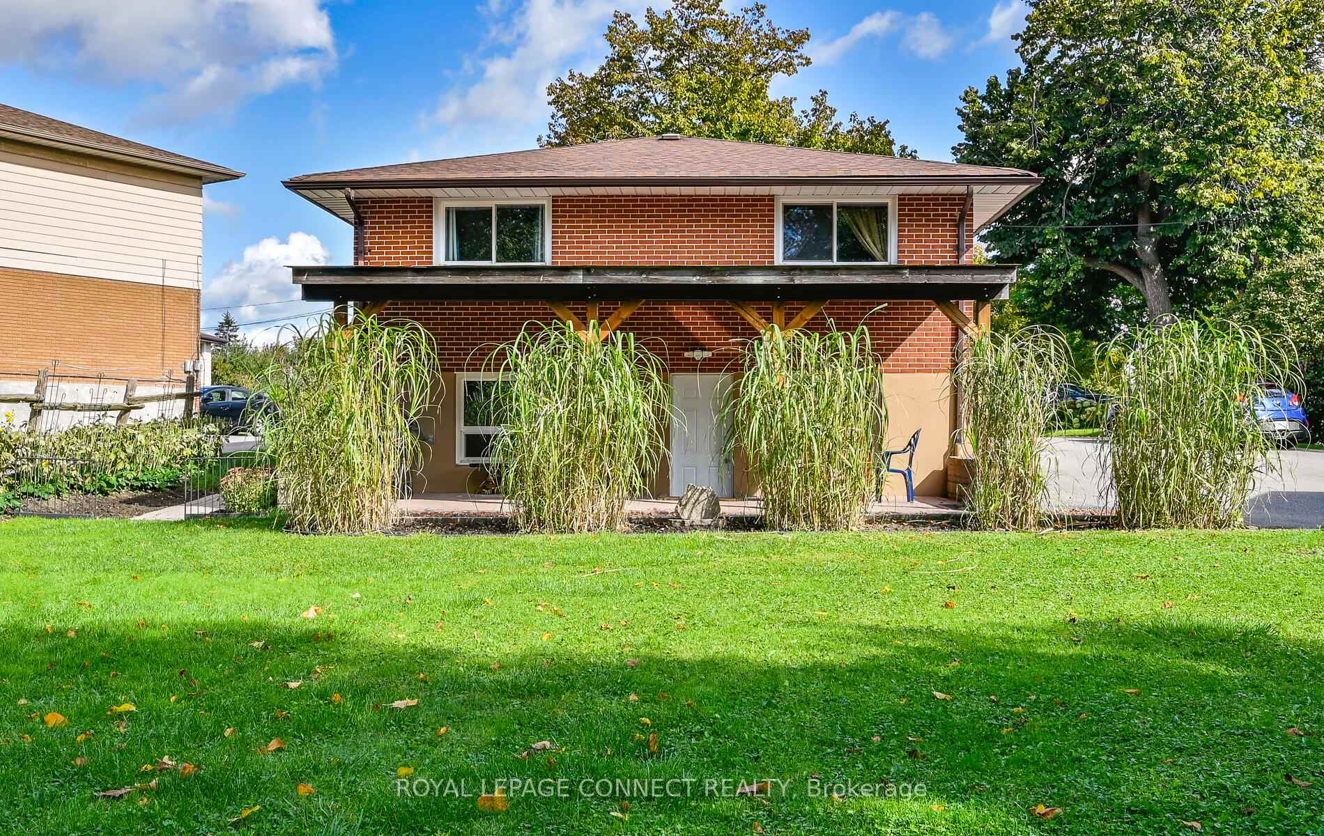 Photo 21 of 589 Talbot Court, Oshawa, Vanier — HOMEH