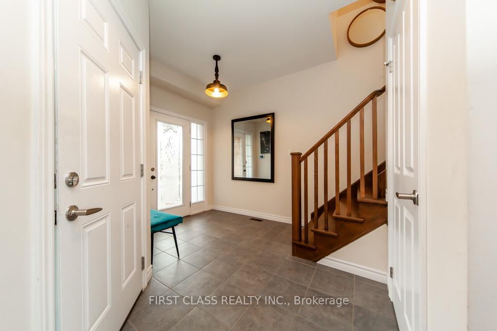 Photo 4 of 743 Sawmill Road, Peterborough, Northcrest Ward 5 — HOMEH