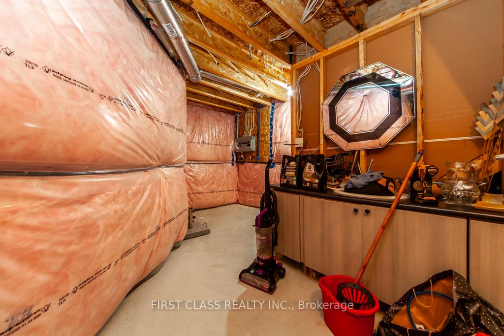 Photo 39 of 743 Sawmill Road, Peterborough, Northcrest Ward 5 — HOMEH