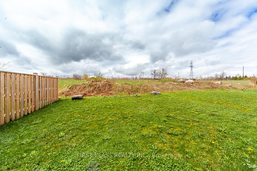 Photo 40 of 743 Sawmill Road, Peterborough, Northcrest Ward 5 — HOMEH