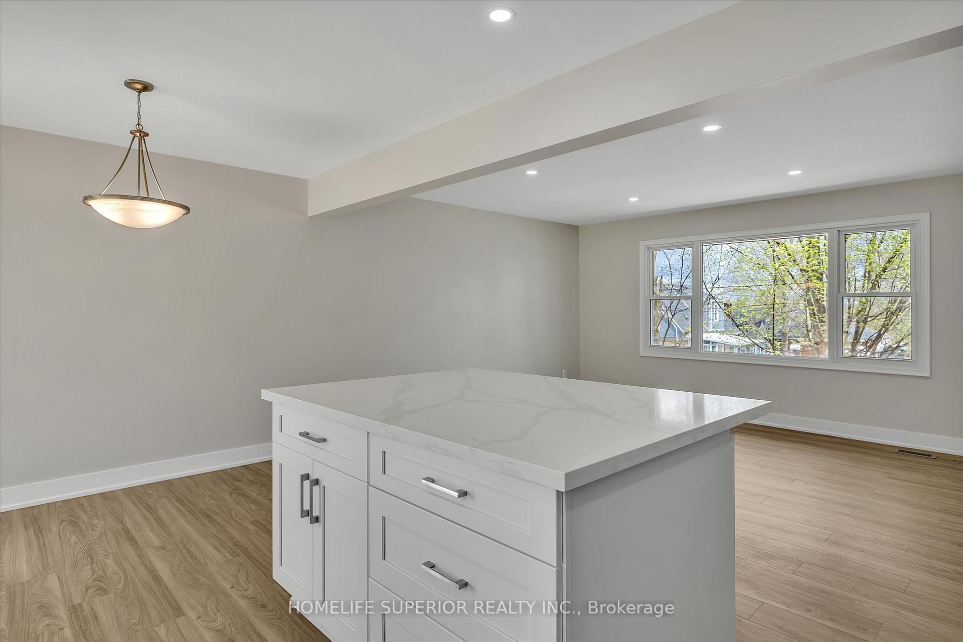 Photo 8 of 1243 Albertus Avenue, Peterborough, Town Ward 3 — HOMEH