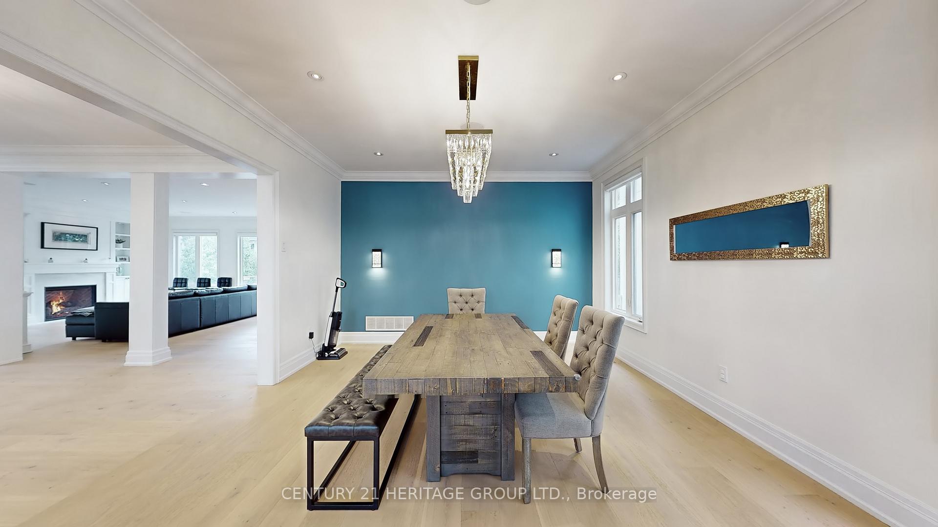 Photo 7 of 109 Pondview Road, Vaughan, Crestwood-Springfarm-Yorkhill — HOMEH