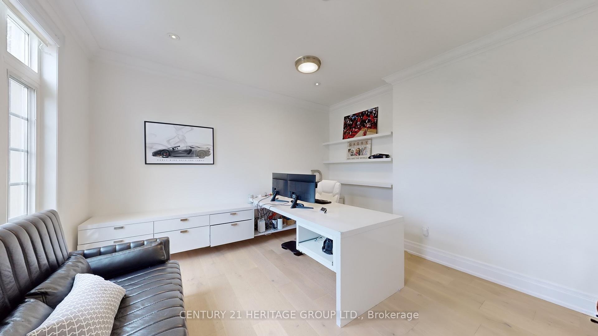 Photo 19 of 109 Pondview Road, Vaughan, Crestwood-Springfarm-Yorkhill — HOMEH