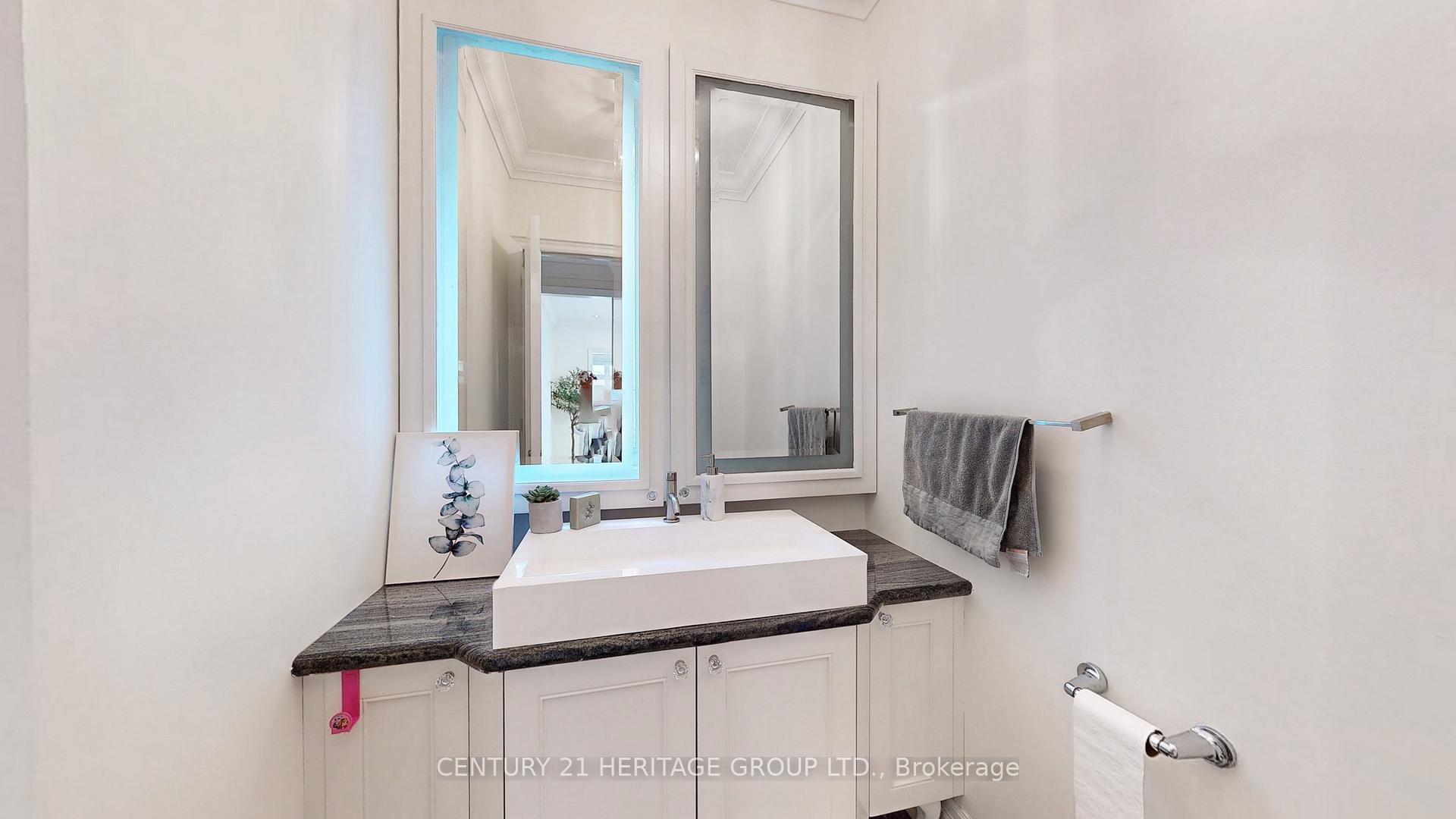 Photo 20 of 109 Pondview Road, Vaughan, Crestwood-Springfarm-Yorkhill — HOMEH