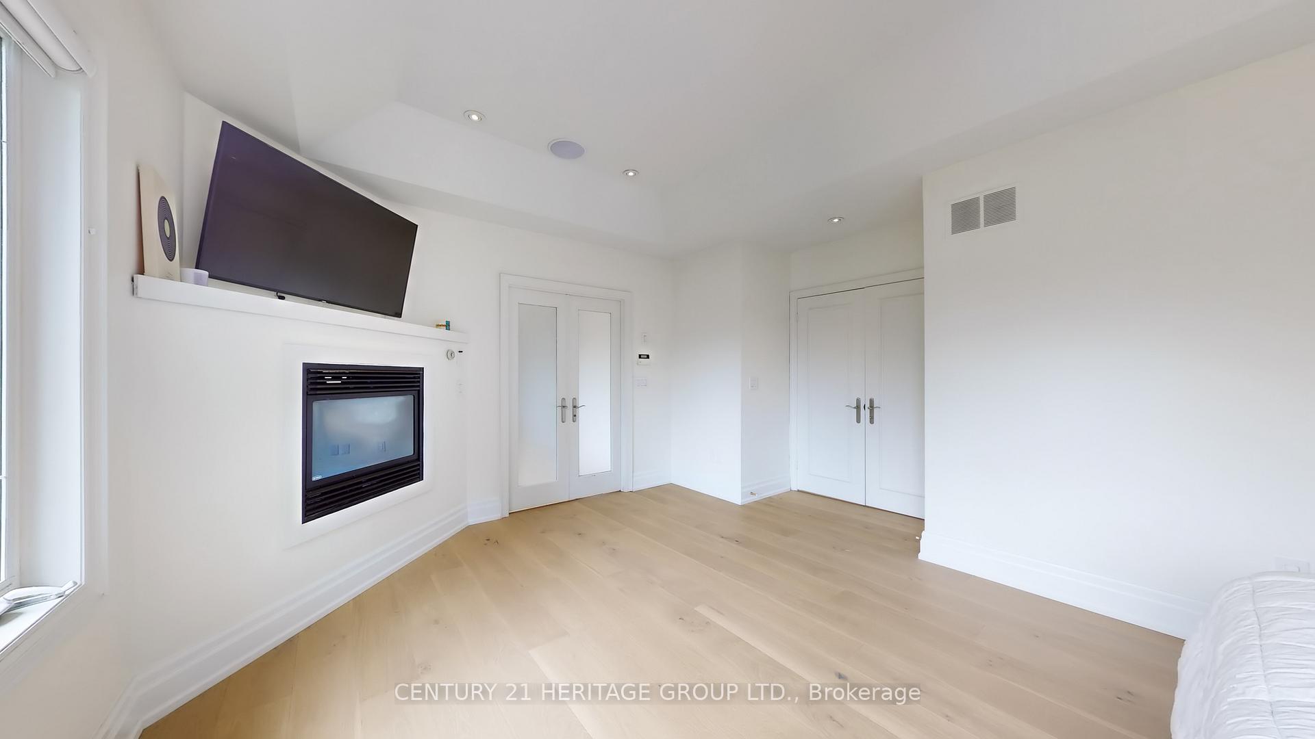 Photo 25 of 109 Pondview Road, Vaughan, Crestwood-Springfarm-Yorkhill — HOMEH