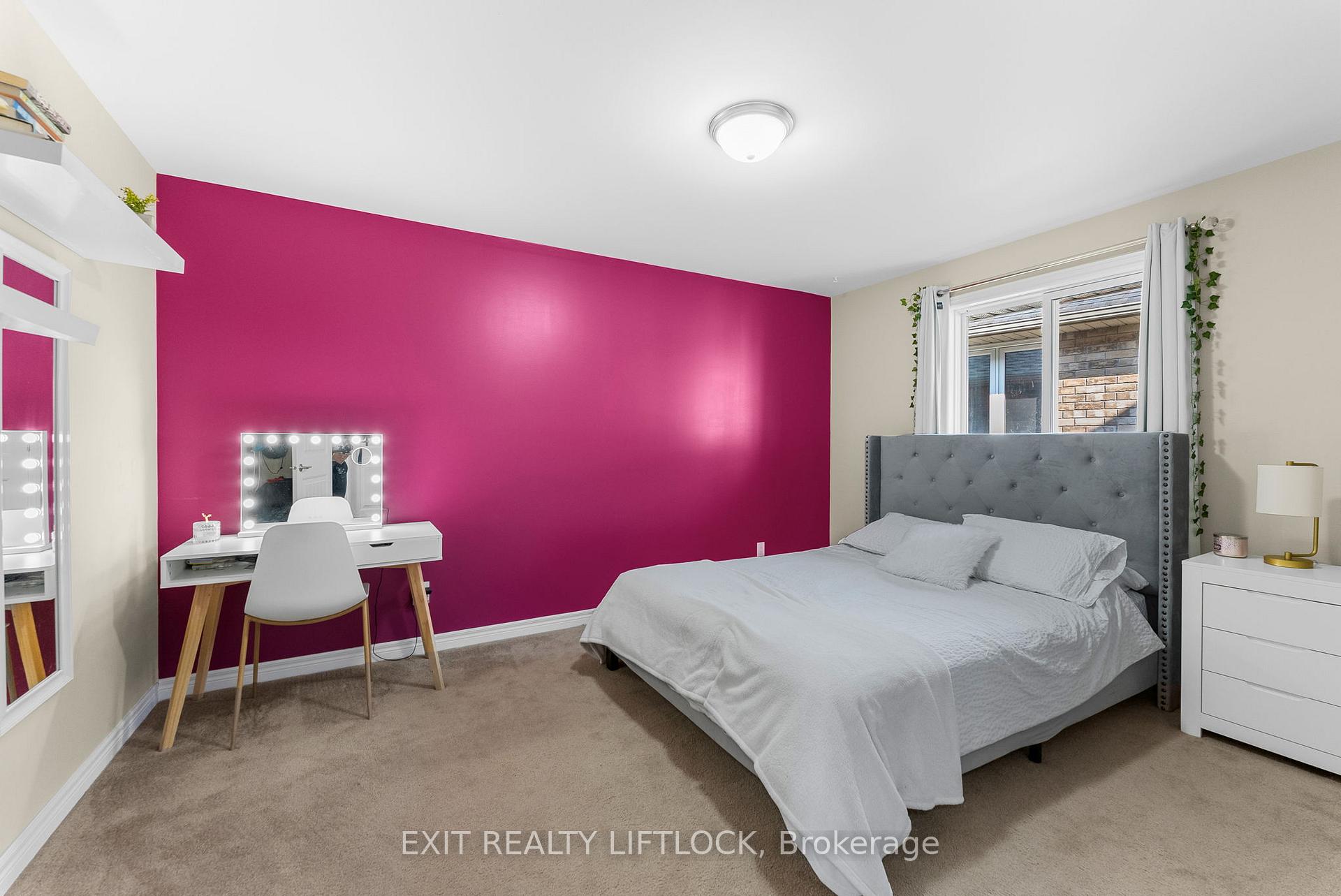 Photo 21 of 182 Chandler Crescent, Peterborough, Monaghan Ward 2 — HOMEH
