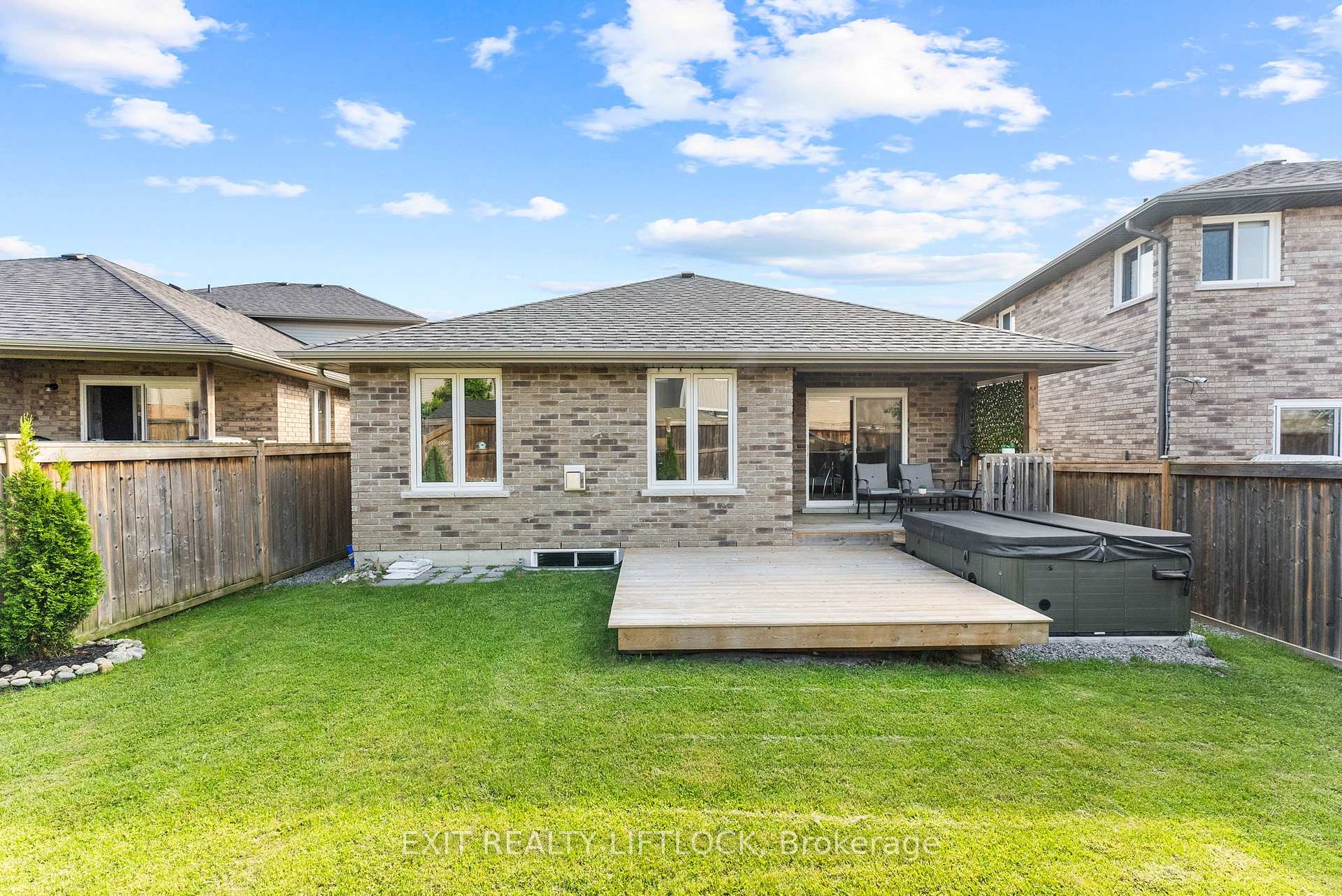Photo 46 of 182 Chandler Crescent, Peterborough, Monaghan Ward 2 — HOMEH