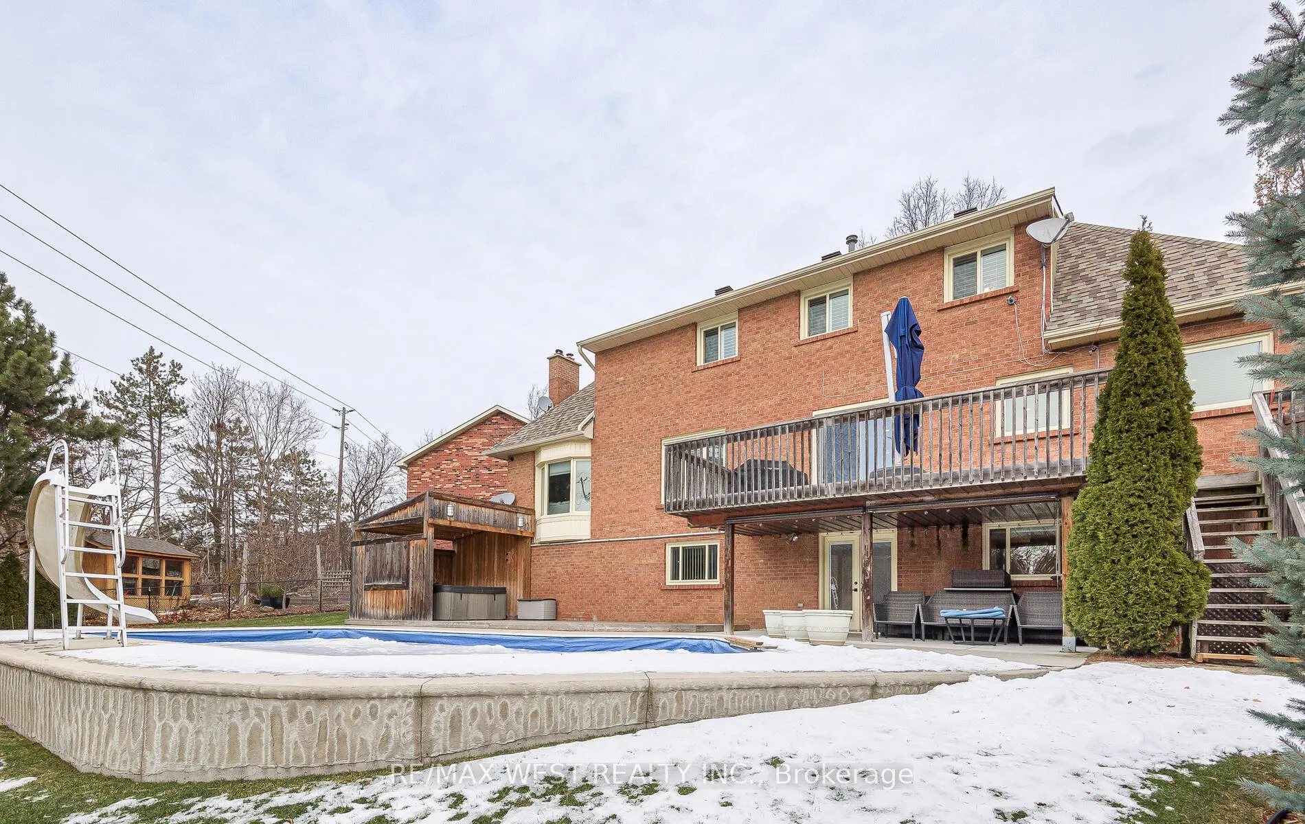 Photo 47 of 8 Oakridge Court, Brampton, Heart Lake West — HOMEH