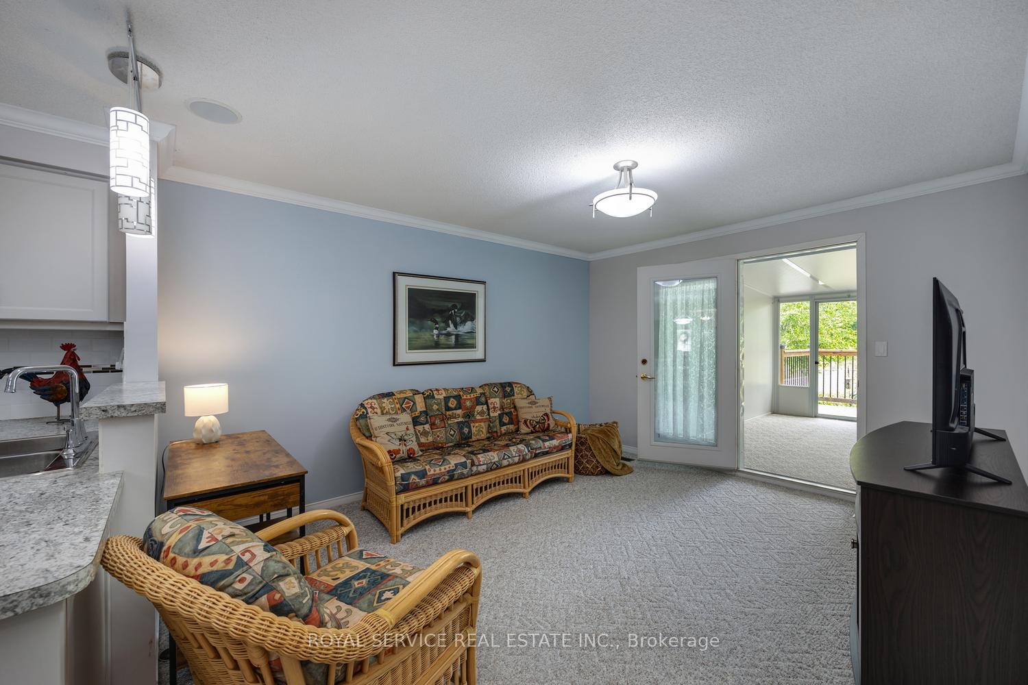 Photo 15 of 1275 Eagle Crescent, Peterborough, Monaghan Ward 2 — HOMEH