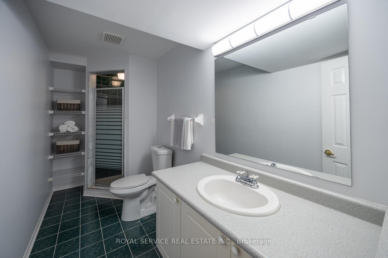 Photo 24 of 1275 Eagle Crescent, Peterborough, Monaghan Ward 2 — HOMEH